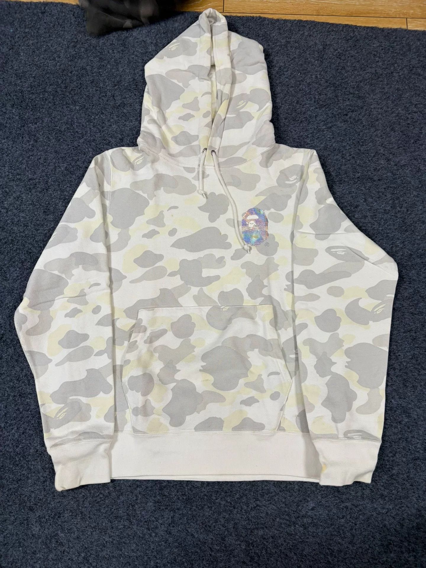 Bape Bape Multi Glow Sweatshirt Pullover Size US M / EU 48-50 / 2 - 1 Thumbnail