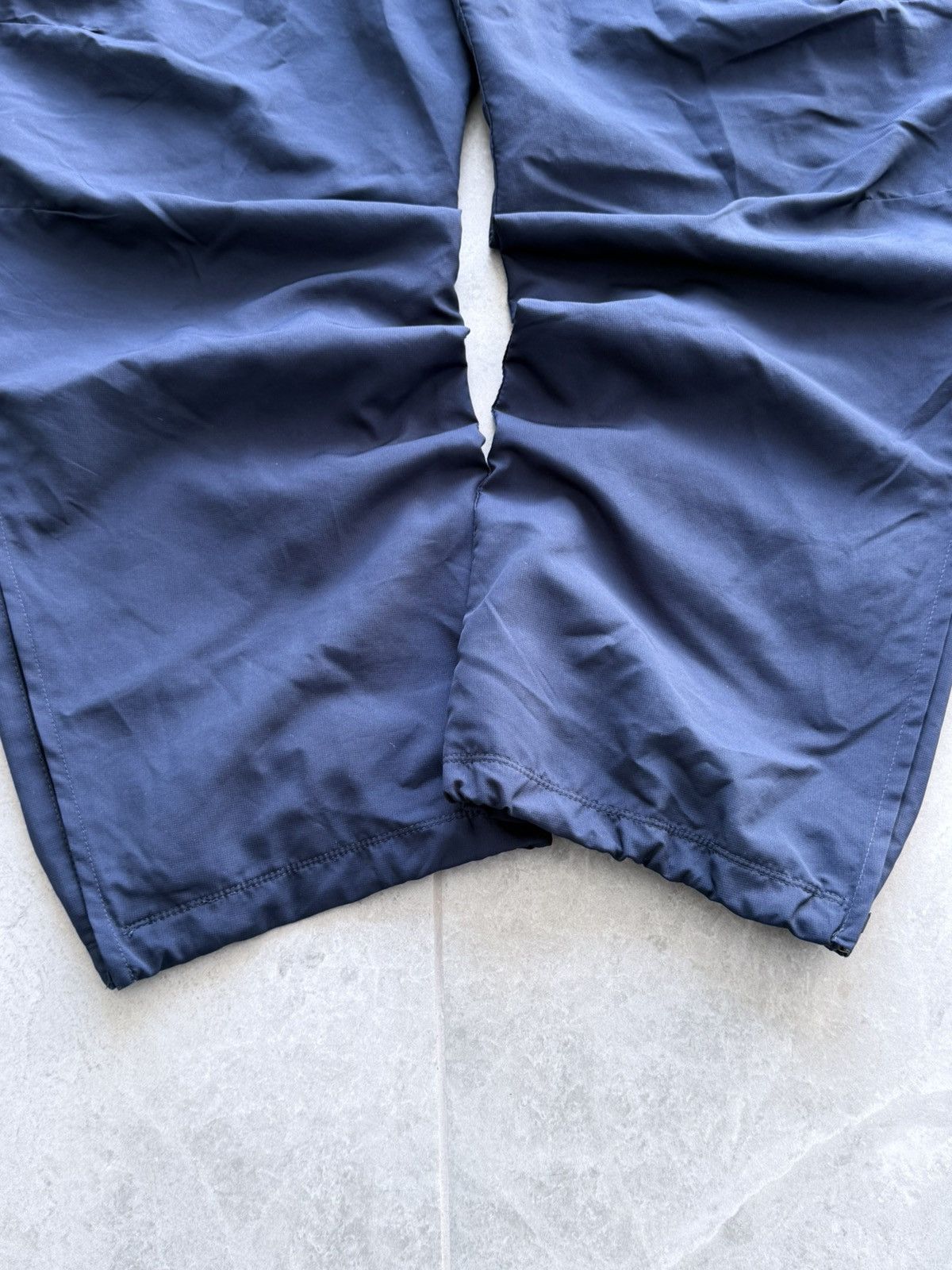 Nike Vintage 00s Nike Baggy Nylon Track Pants Size US 34 / EU 50 - 5 Thumbnail