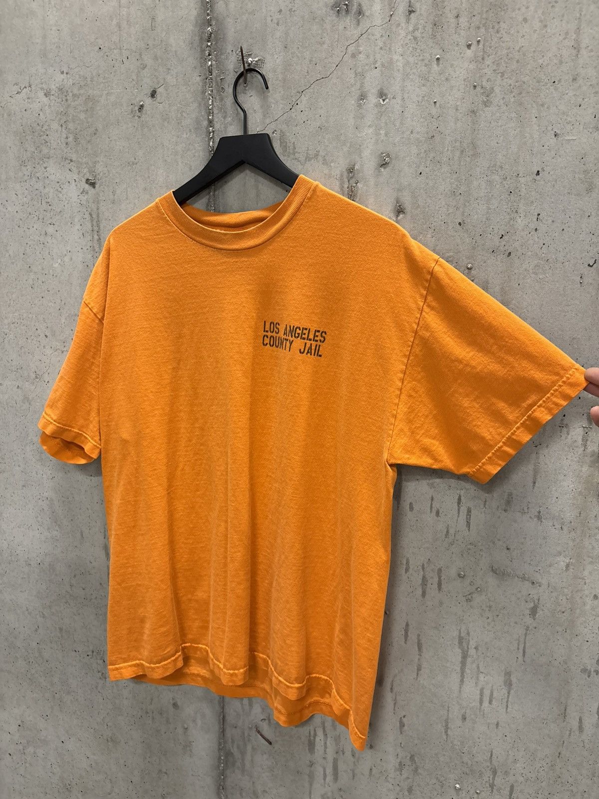 Vintage Vintage LA County Jail Shirt Faded Distressed Grunge Band Size US XL / EU 56 / 4 - 3 Thumbnail