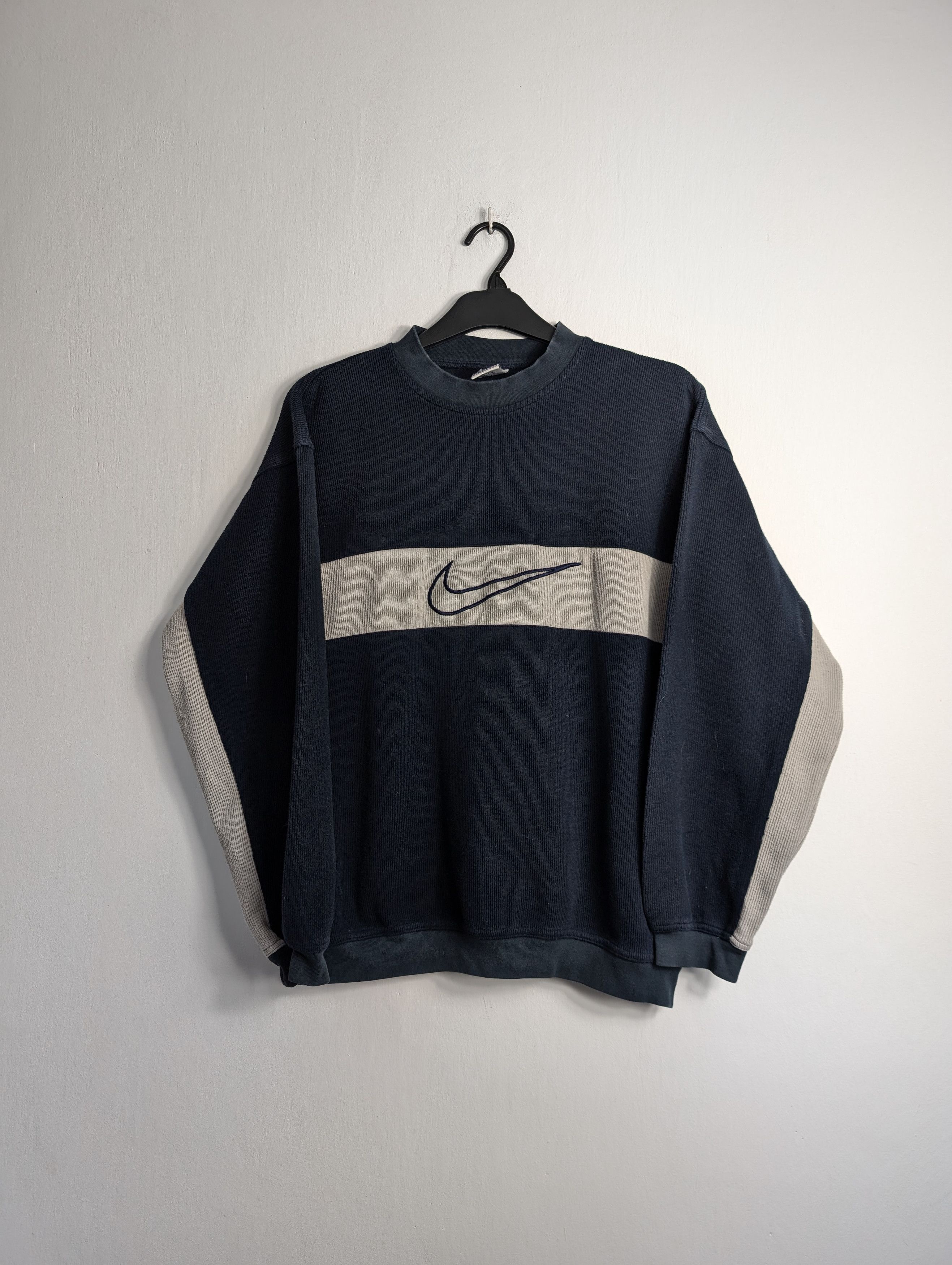 Nike Vintage 90s Nike Center Swoosh Ribbed Crewneck Navy Y2K Size US L / EU 52-54 / 3 - 1 Thumbnail