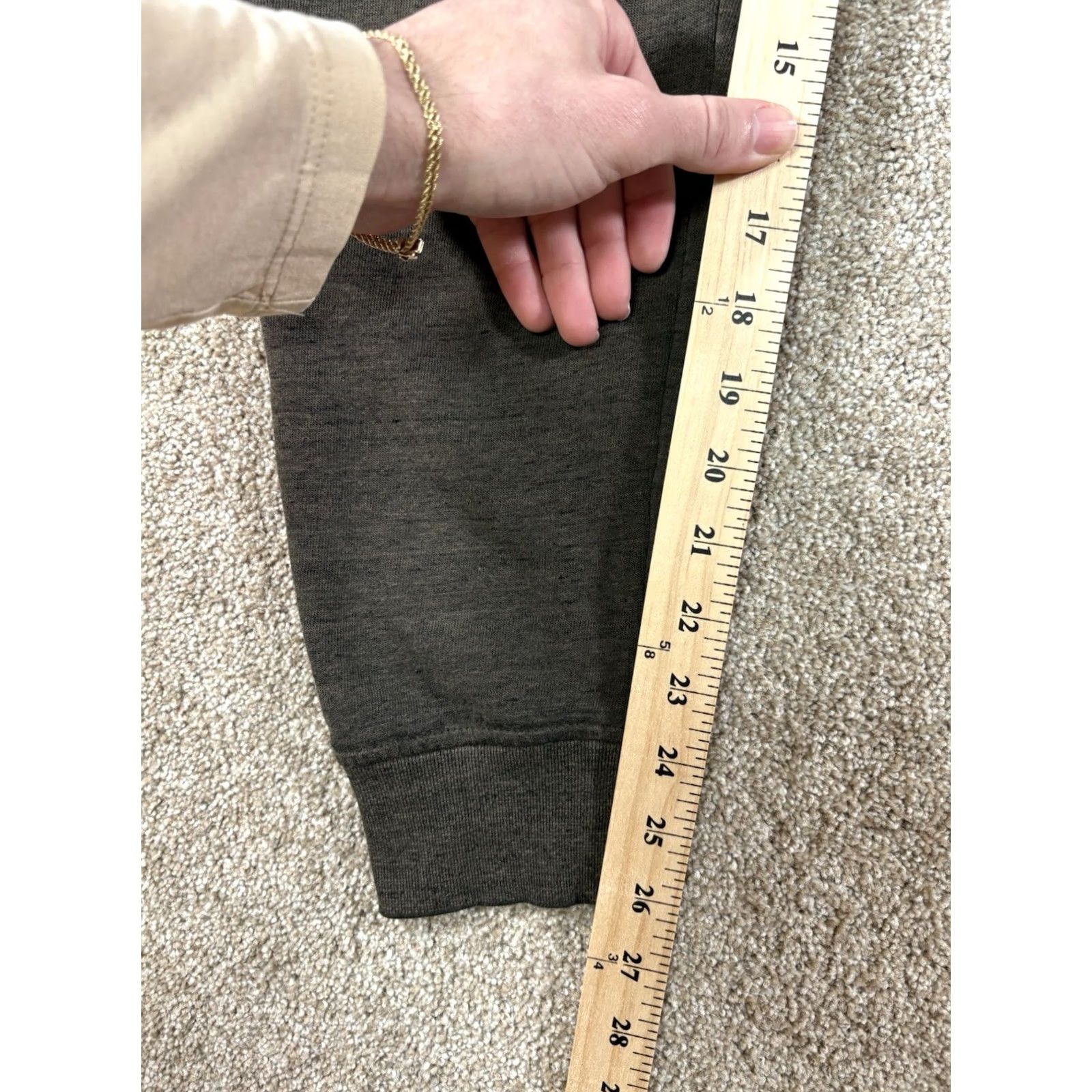 Old Navy Old Navy Dark Green Jersey Jogger Sweatpants Men’s Small Slim Tapered Pockets Elastic Waist Inseam 26 Size S Casual Knit Comfort Flex Size US S / EU 44-46 / 1 - 6 Thumbnail