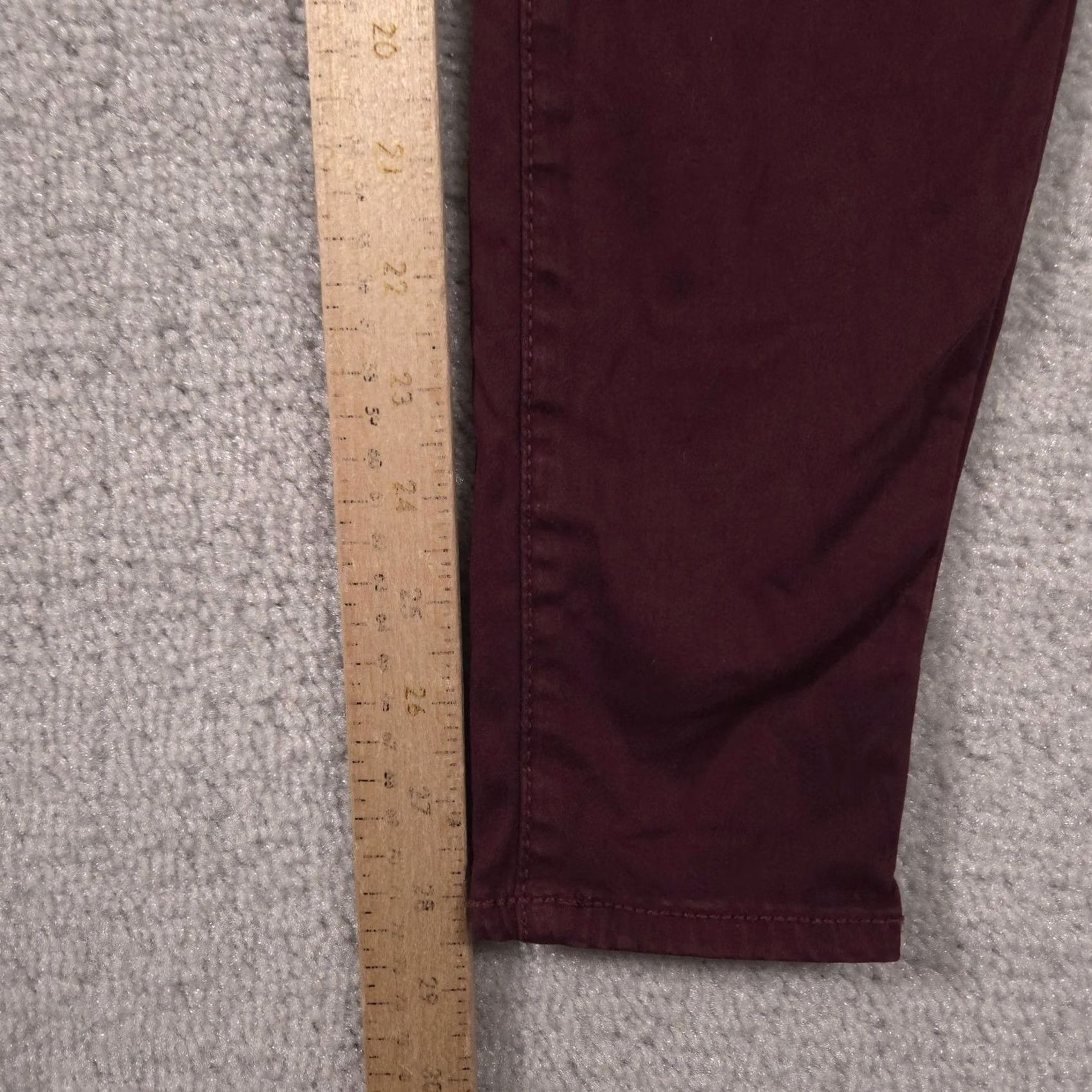 American Eagle Outfitters American Eagle Hi-Rise Jeans Womens 2 Red Dark Wash Skinny Stretch Denim Size 26" / US 2 / IT 38 - 7 Thumbnail