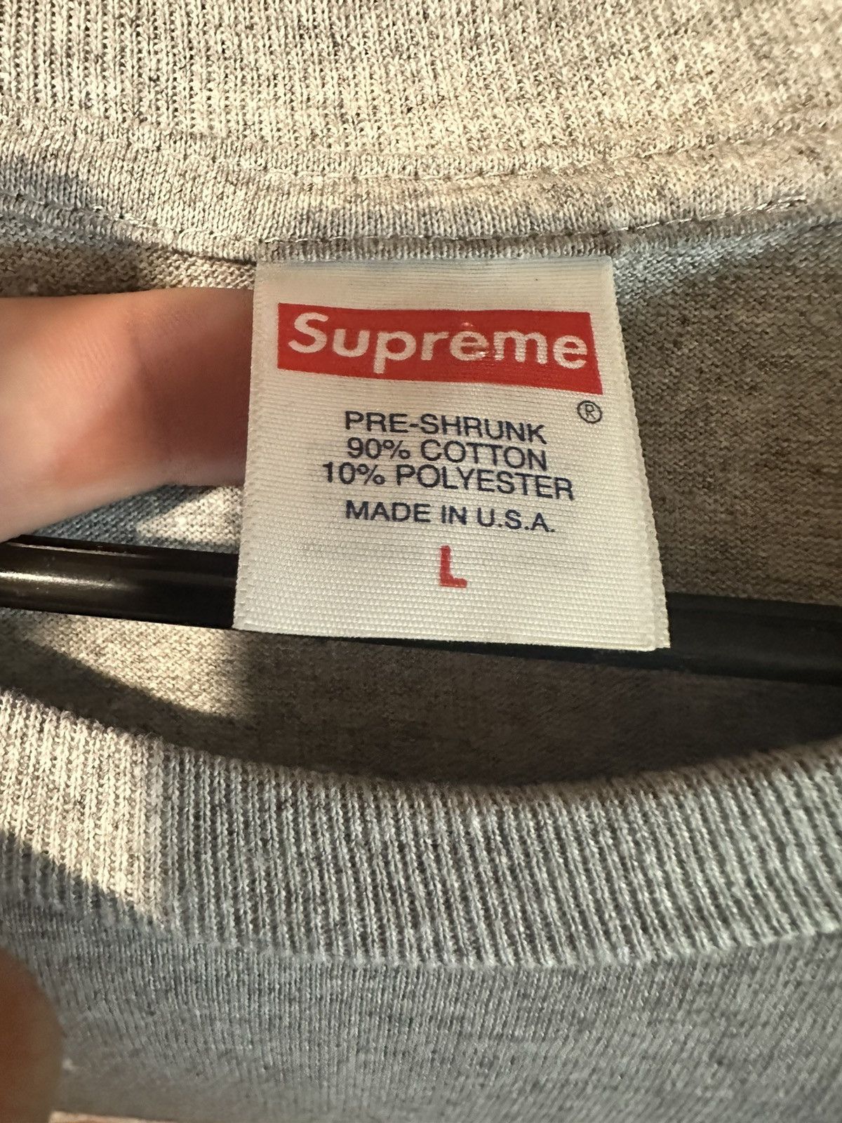 Supreme Supreme tee Size US L / EU 52-54 / 3 - 2 Thumbnail
