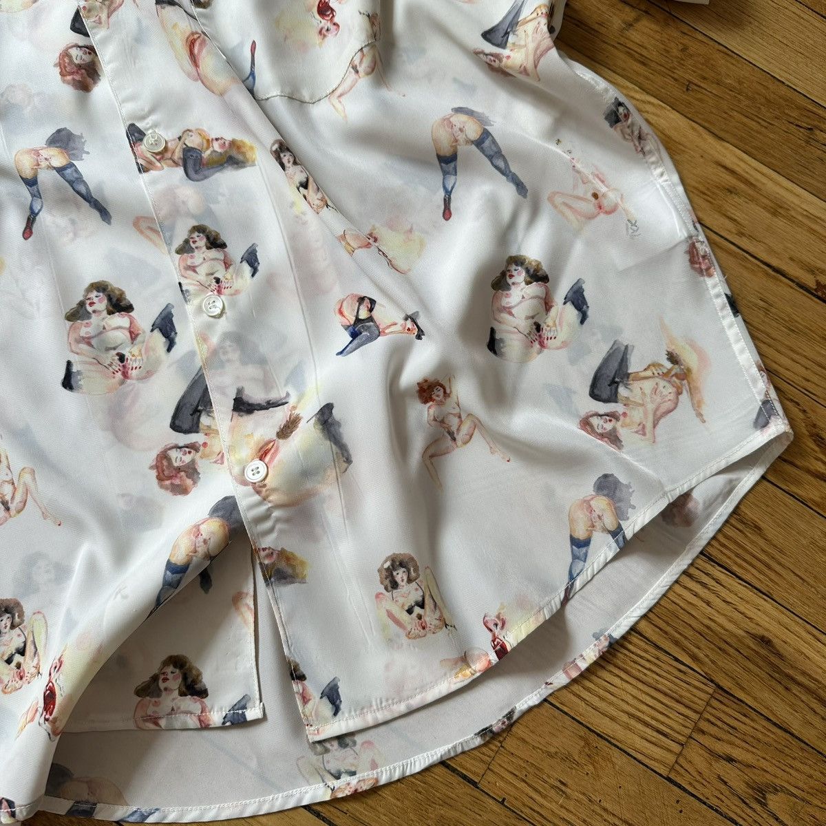 Enfants Riches Deprimes Rare ERD Enfants Riches Deprimes Porn XXX Girl Button Up Top Size US L / EU 52-54 / 3 - 5 Thumbnail