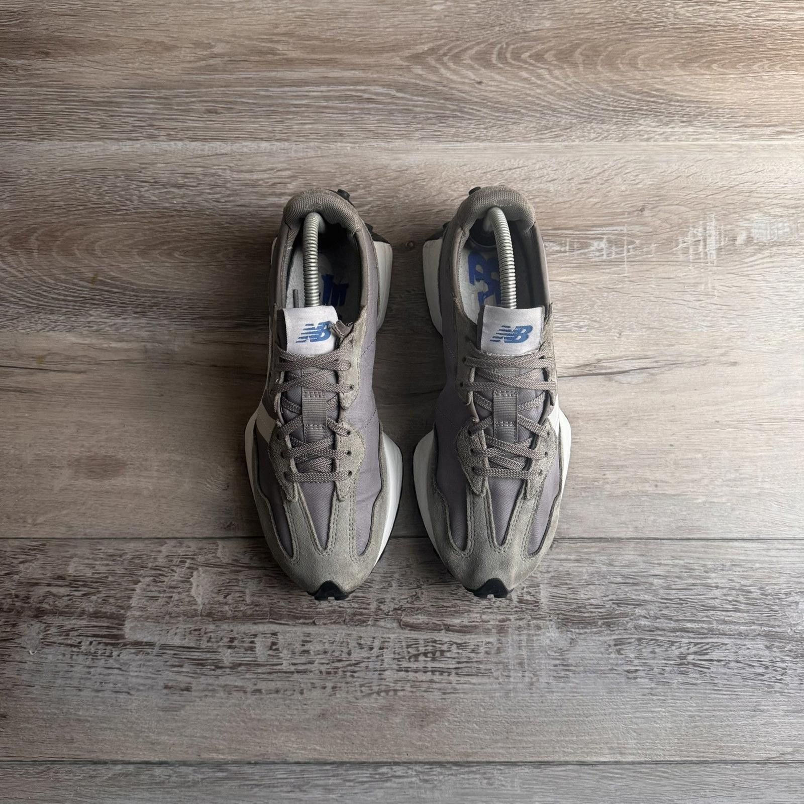 New Balance NEW BALANCE • 327 "Grey" (7.5M) Size US 7.5 / EU 40-41 - 8 Thumbnail