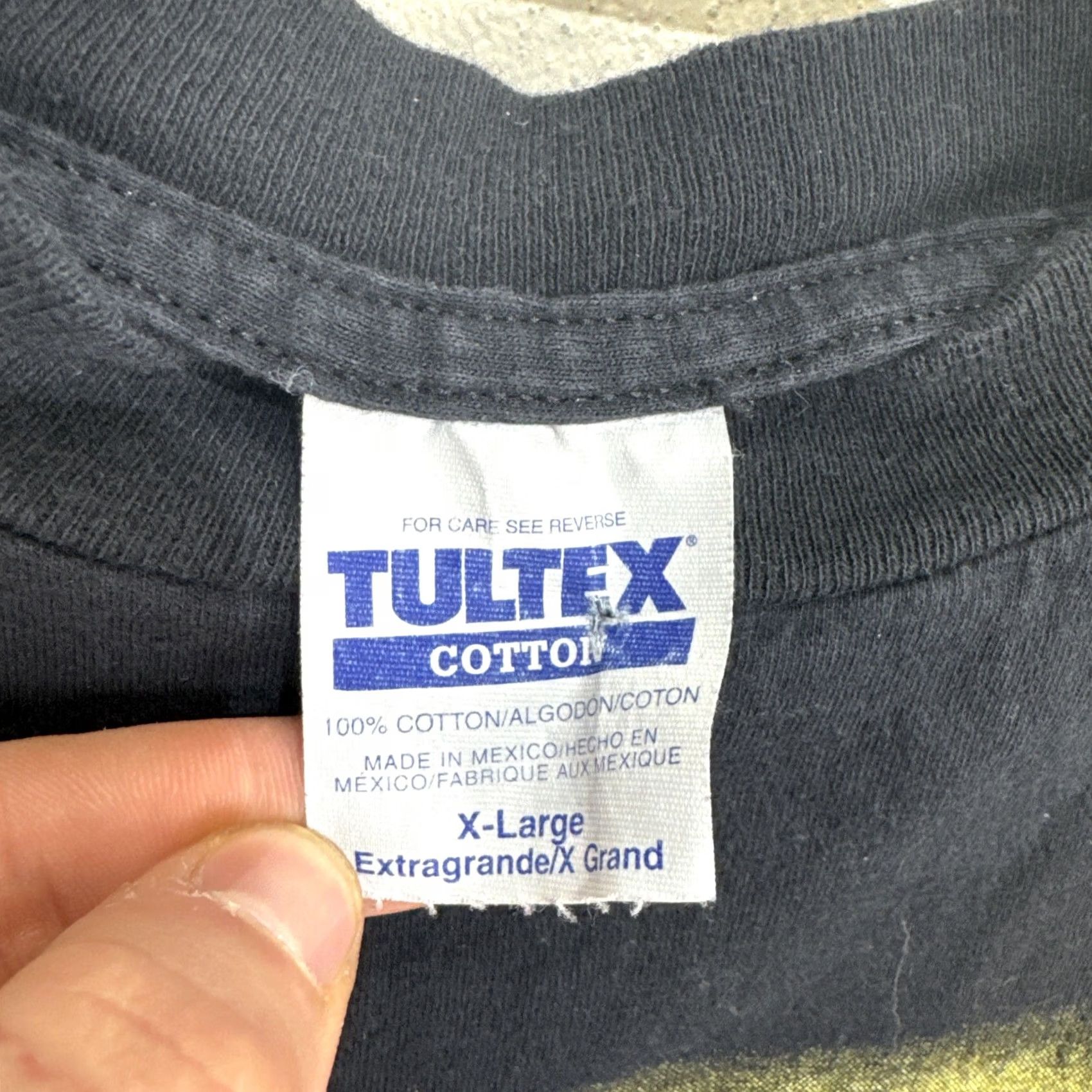 Tultex VINTAGE Yellow Jacket Hornet Bug Off T-Shirt Adult XL 90s Tultex Short Sleeve Black Mens Size US XL / EU 56 / 4 - 3 Thumbnail