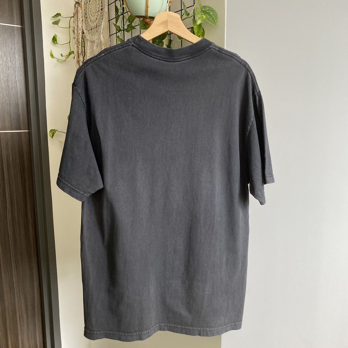 Microsoft Thrashed Faded Vintage Y2K Halo Reach Games ERD GRUNGE TEE Size US L / EU 52-54 / 3 - 4 Thumbnail