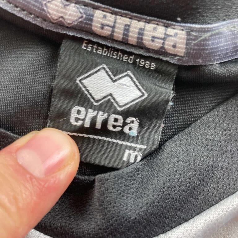 Errea Grimsby Town Errea training football jersey size M Size US M / EU 48-50 / 2 - 4 Thumbnail