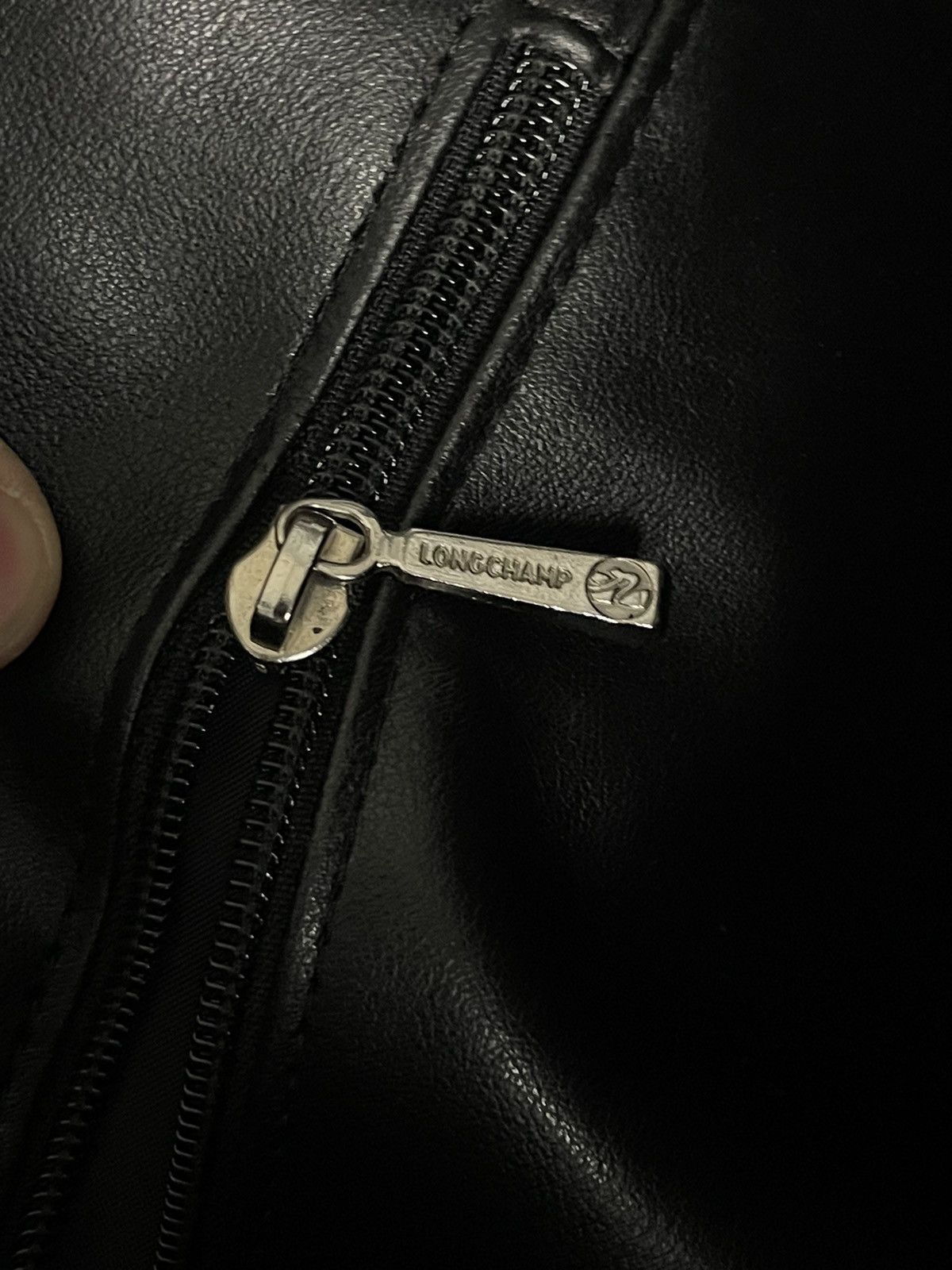 Longchamp LONGCHAMP Large Black Leather Silver Toggle Shoulder Bag EUC Size ONE SIZE - 19 Thumbnail