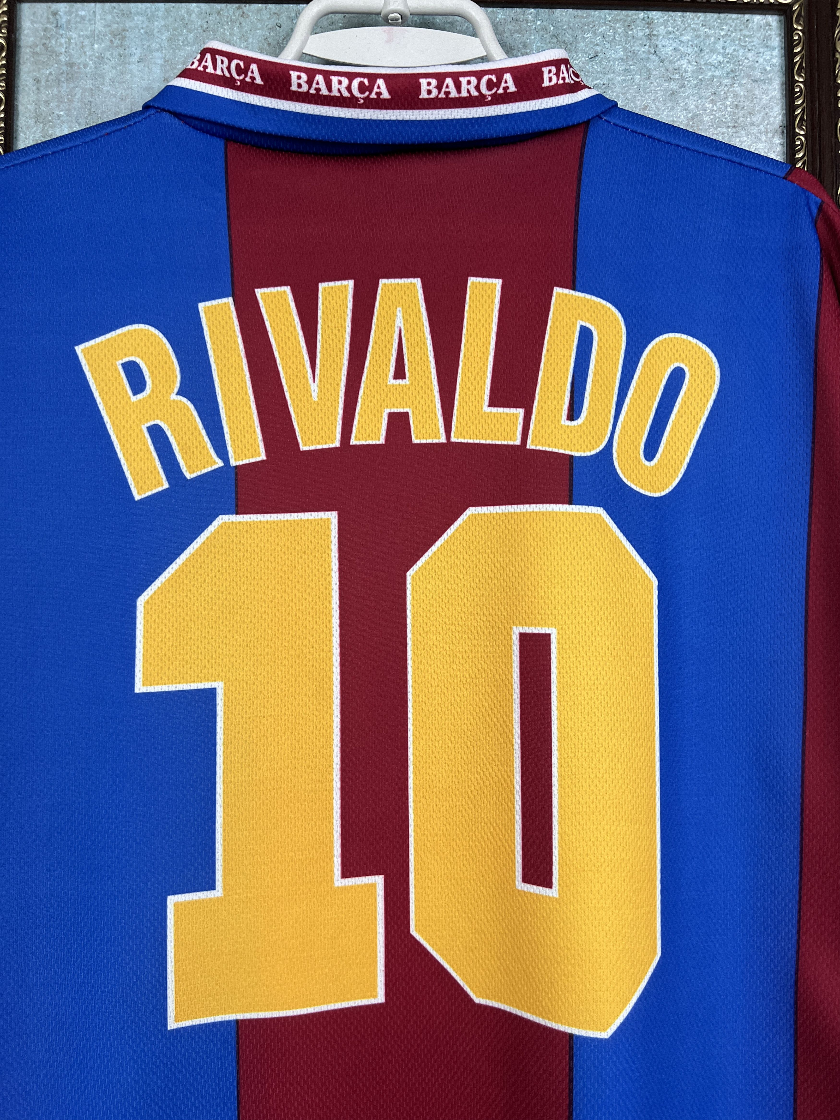 Vintage Barcelona Fun Jersey Football Shirt Rivaldo Camiseta Jersey Size US XL / EU 56 / 4 - 8 Thumbnail