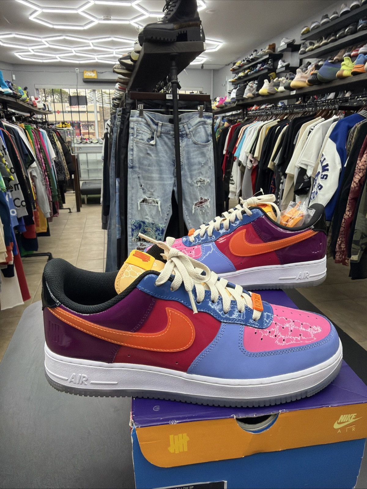 Nike Nike Undefeated x Air Force 1 Low Tota Size 11 OG All Quick Size US 11 / EU 44 - 1 Thumbnail