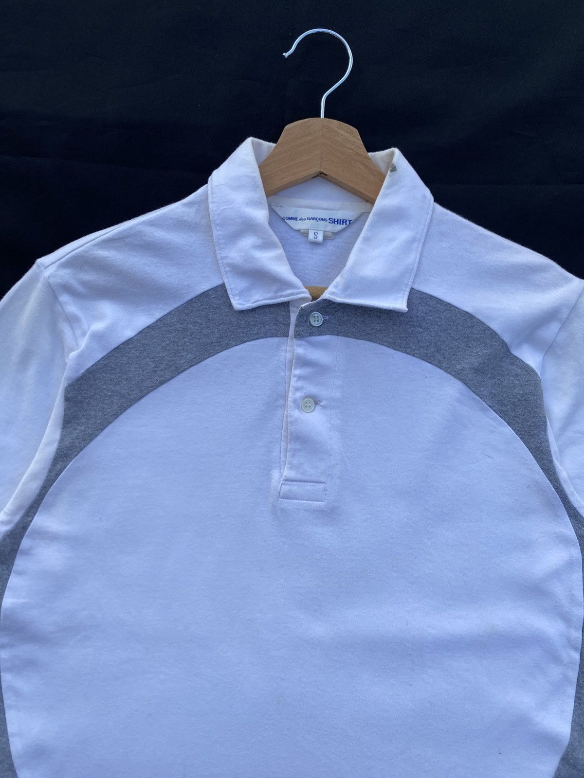 Comme des Garcons Rare Design Comme Des Garcons White Polo Shirt Size US S / EU 44-46 / 1 - 8 Thumbnail