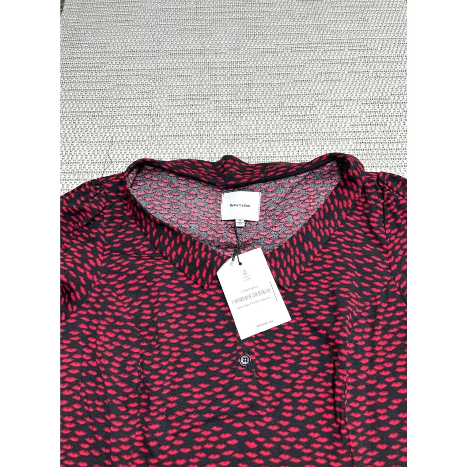Reformation Reformation Neta Shift Dress Womens 10 Red Stretch French Kiss Allover Print New Size 32" / US 10 / IT 46 - 3 Thumbnail