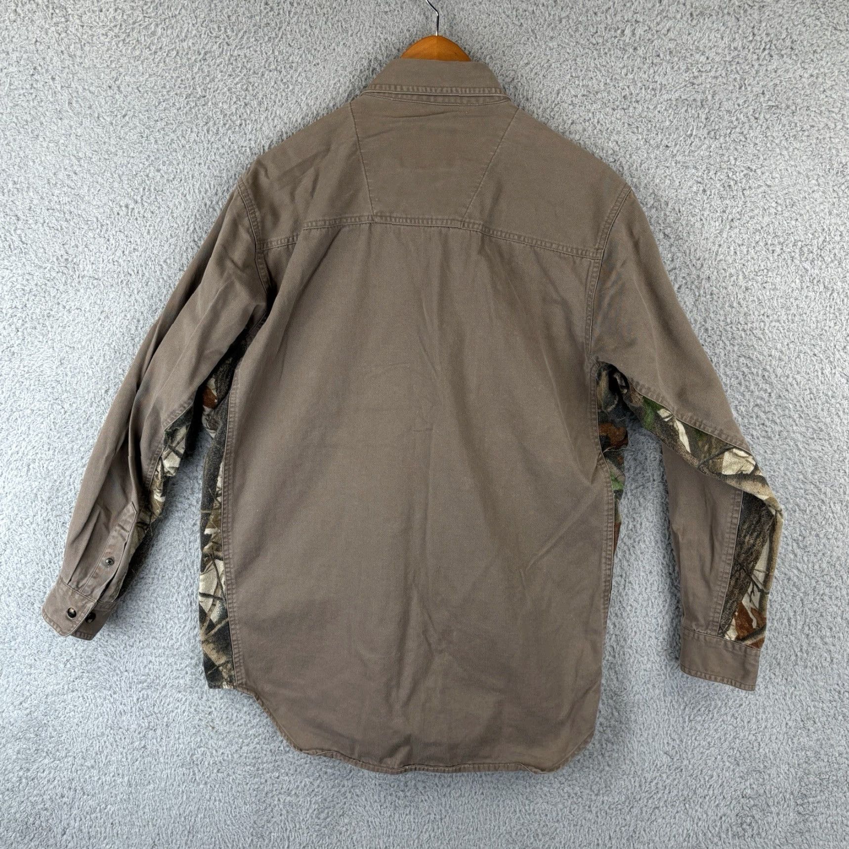 Wrangler VINTAGE Wrangler Pro Gear Shooting Shirt Mens Large Tan Camo Trim Hunting Brushpopper Size US L / EU 52-54 / 3 - 4 Thumbnail