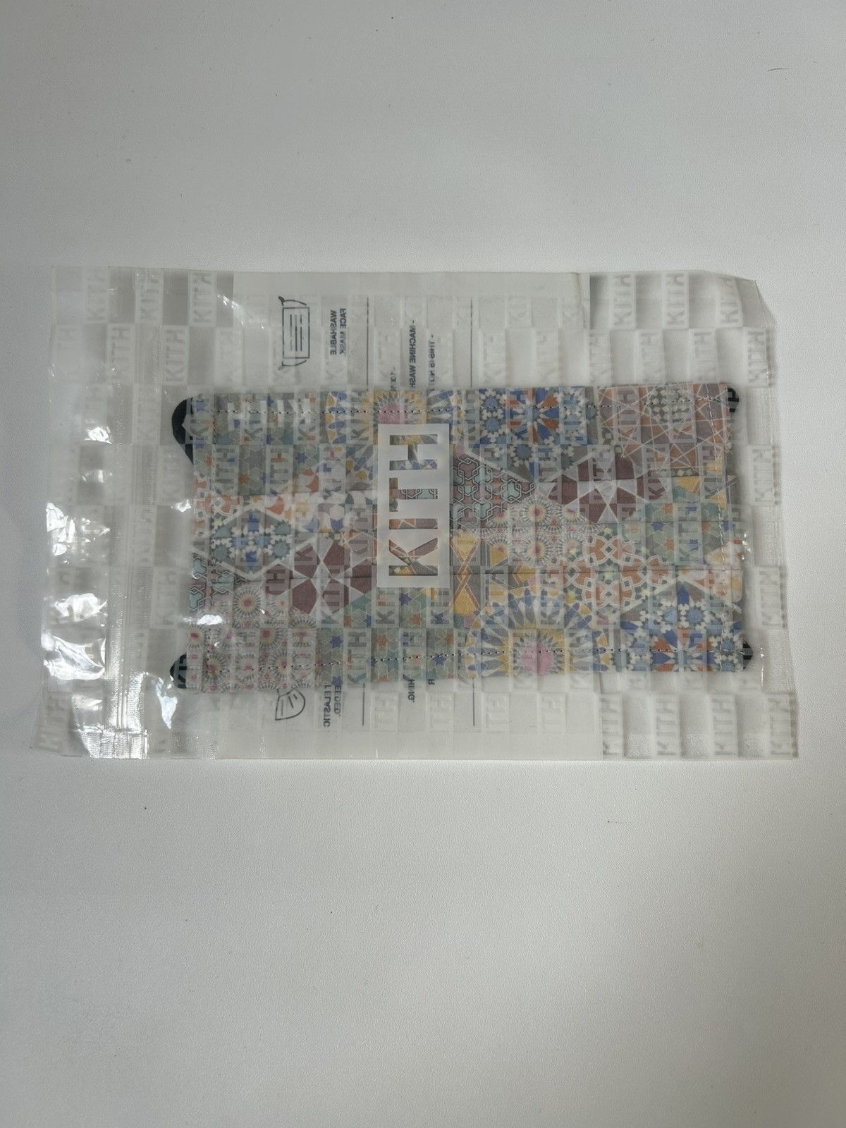 Kith Washable Face Mask - Geometric Size ONE SIZE - 1 Thumbnail