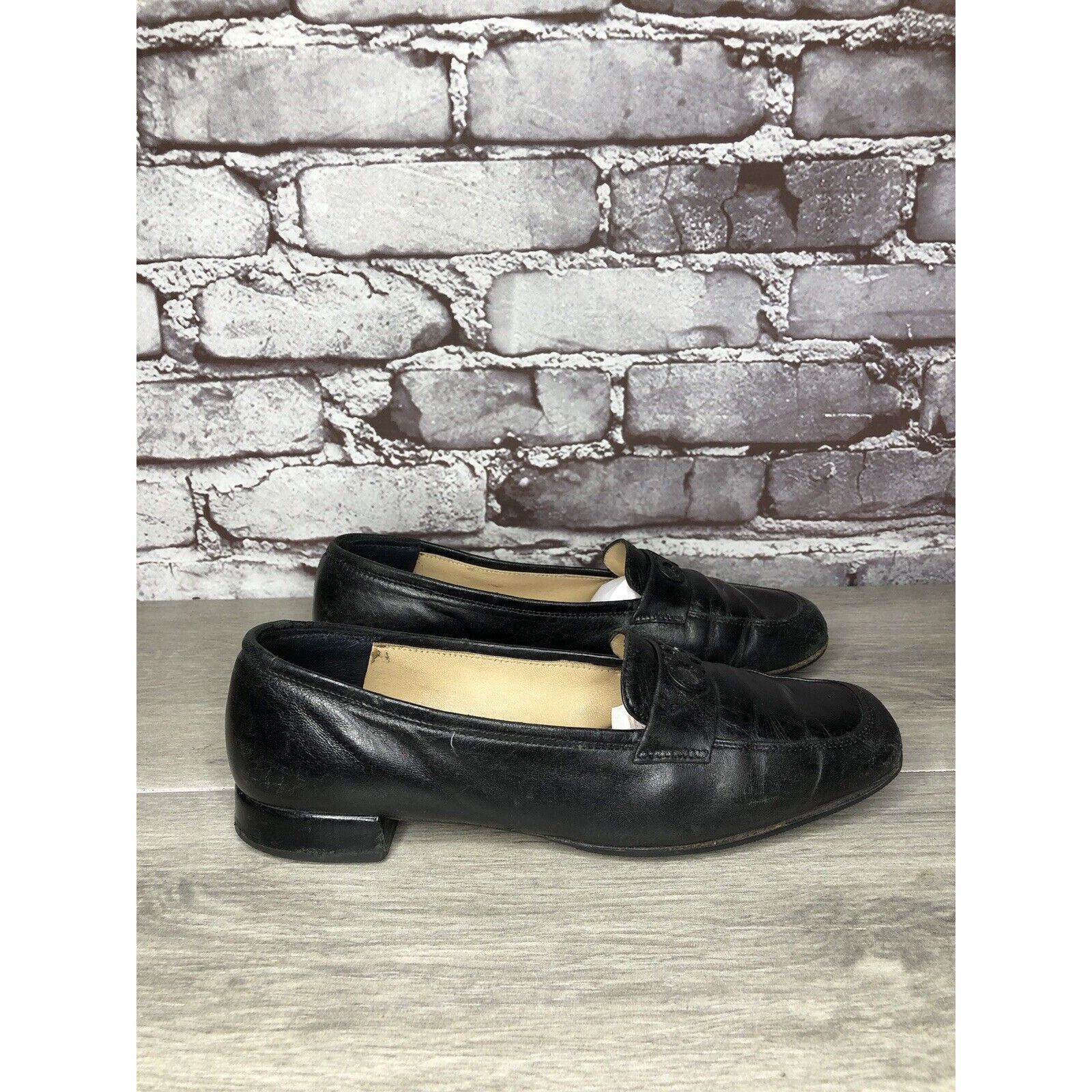 Salvatore Ferragamo Salvatore Ferragamo Black Leather Logo Slip On Loafer Shoes Size US 6 / IT 36 - 24 Thumbnail