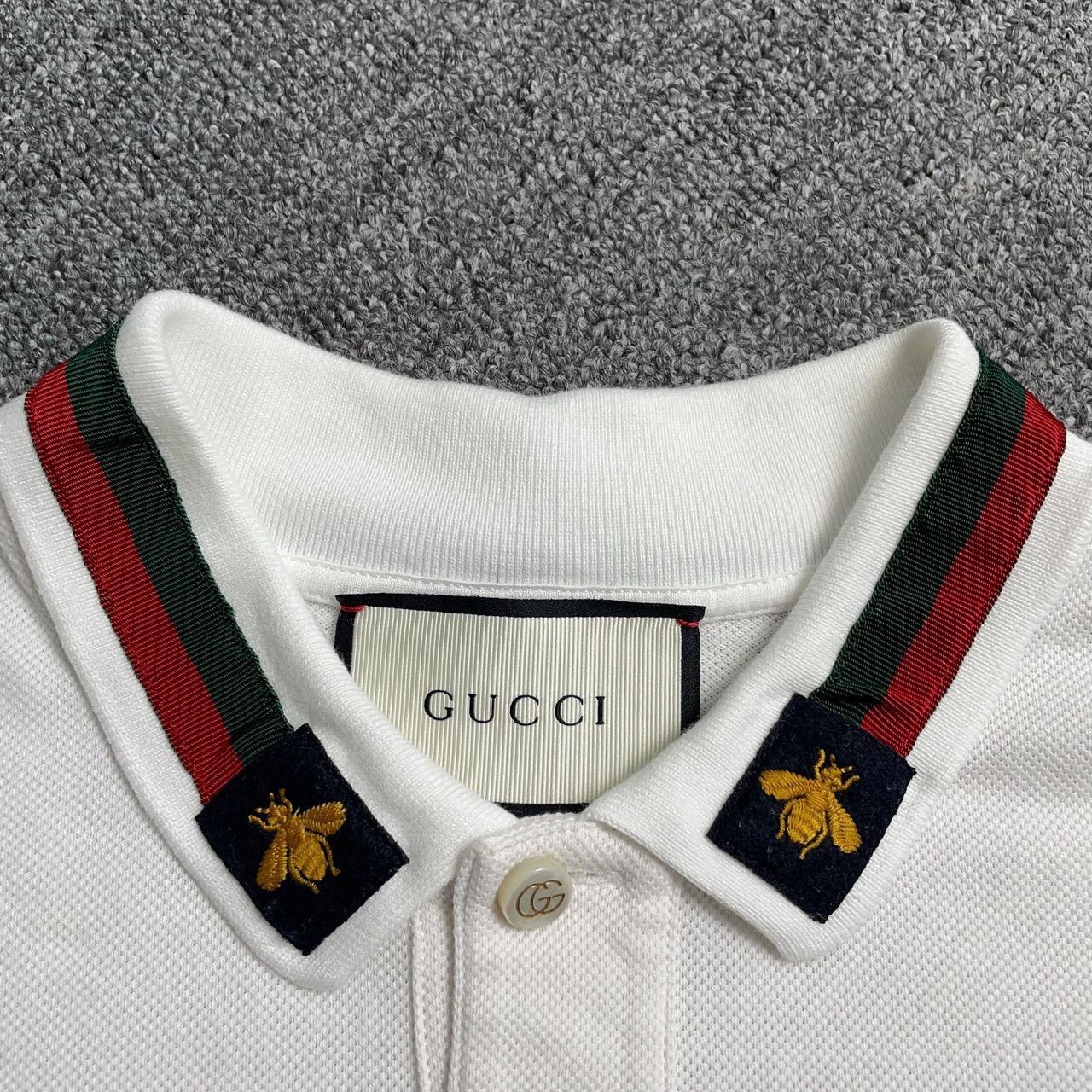 Gucci Gucci Neckline little bee embroidery red and green striped Size US M / EU 48-50 / 2 - 4 Thumbnail