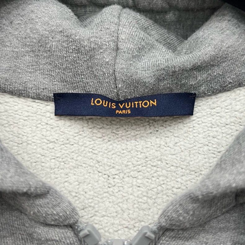 Louis Vuitton Louis Vuitton Graffiti Logo Hooded Jacket Size US XXL / EU 58 / 5 - 4 Thumbnail