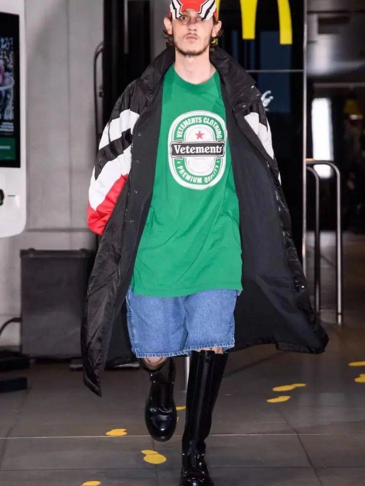 Vetements Vetements Vetements 20SS Logo Stamp Tee-2506 Size US XS / EU 42 / 0 - 5 Thumbnail