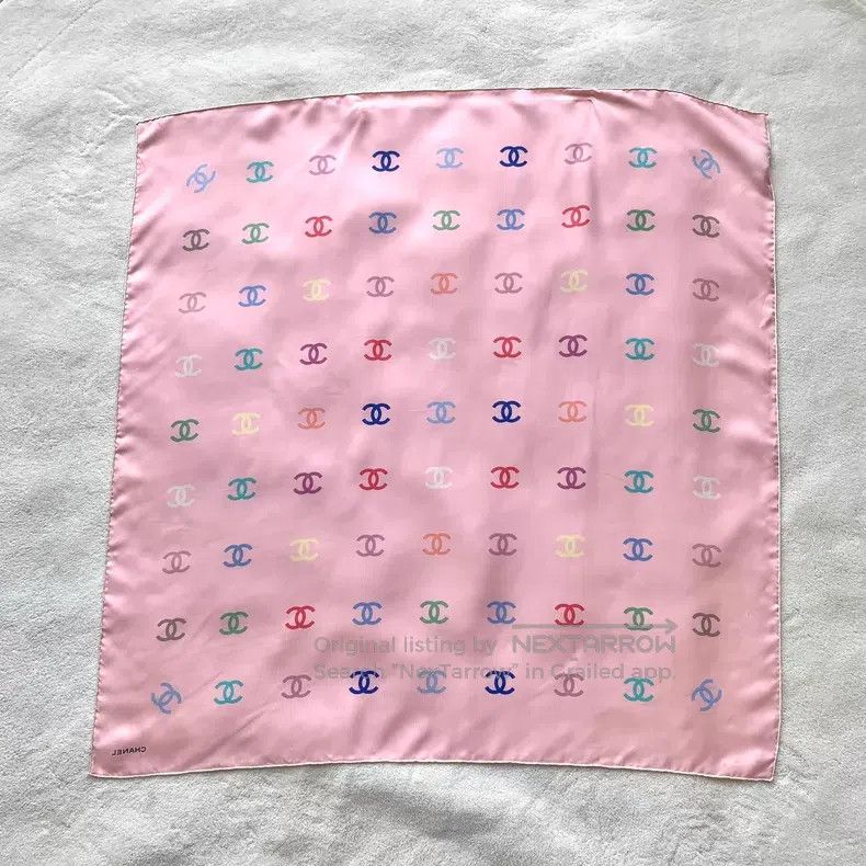 Chanel Chanel Pink logo printed full-print mulberry silk scarf Size ONE SIZE - 2 Thumbnail