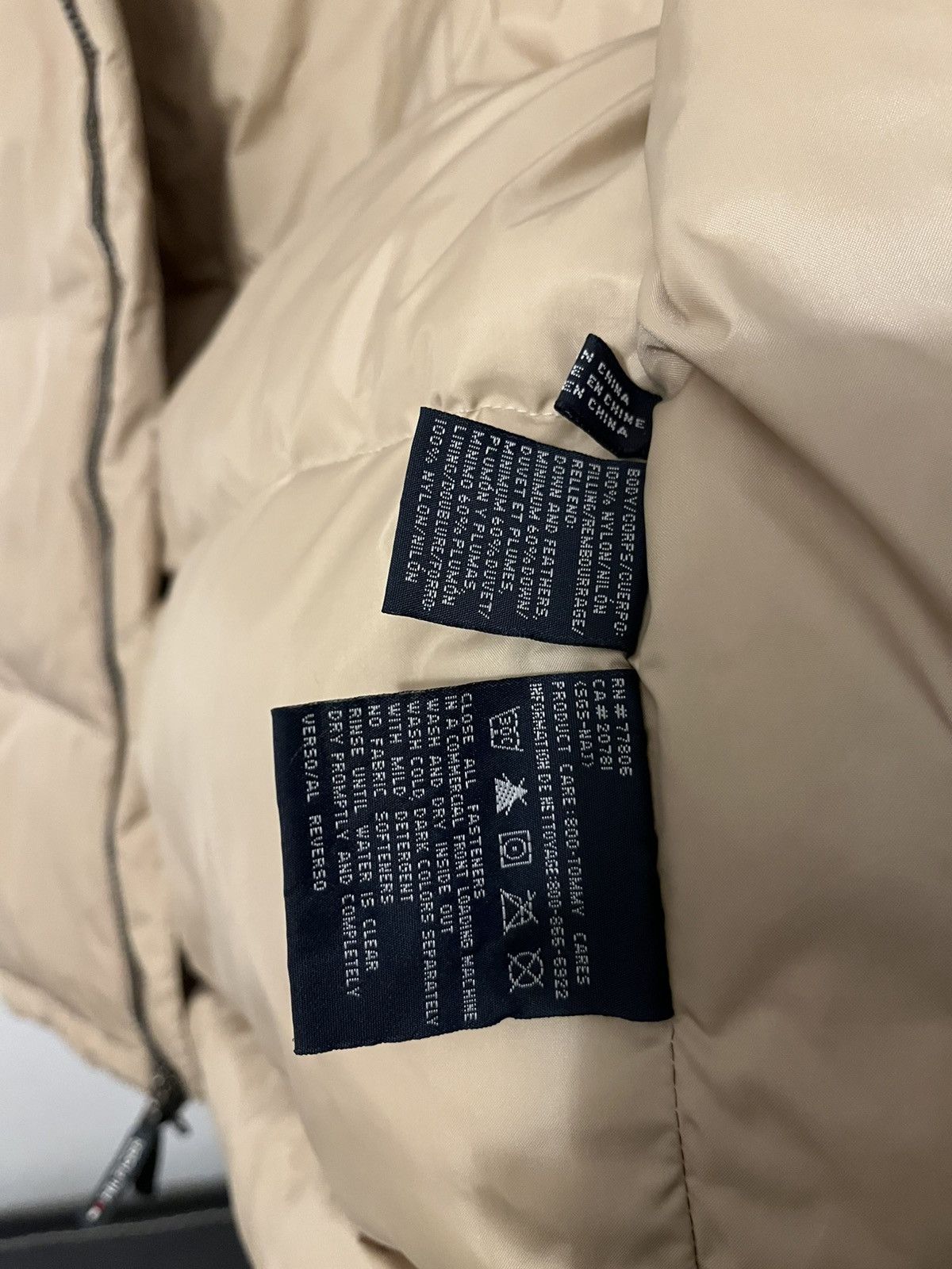Tommy Hilfiger × Vintage Tommy Hilfiger puffer vest Size US S / EU 44-46 / 1 - 5 Thumbnail