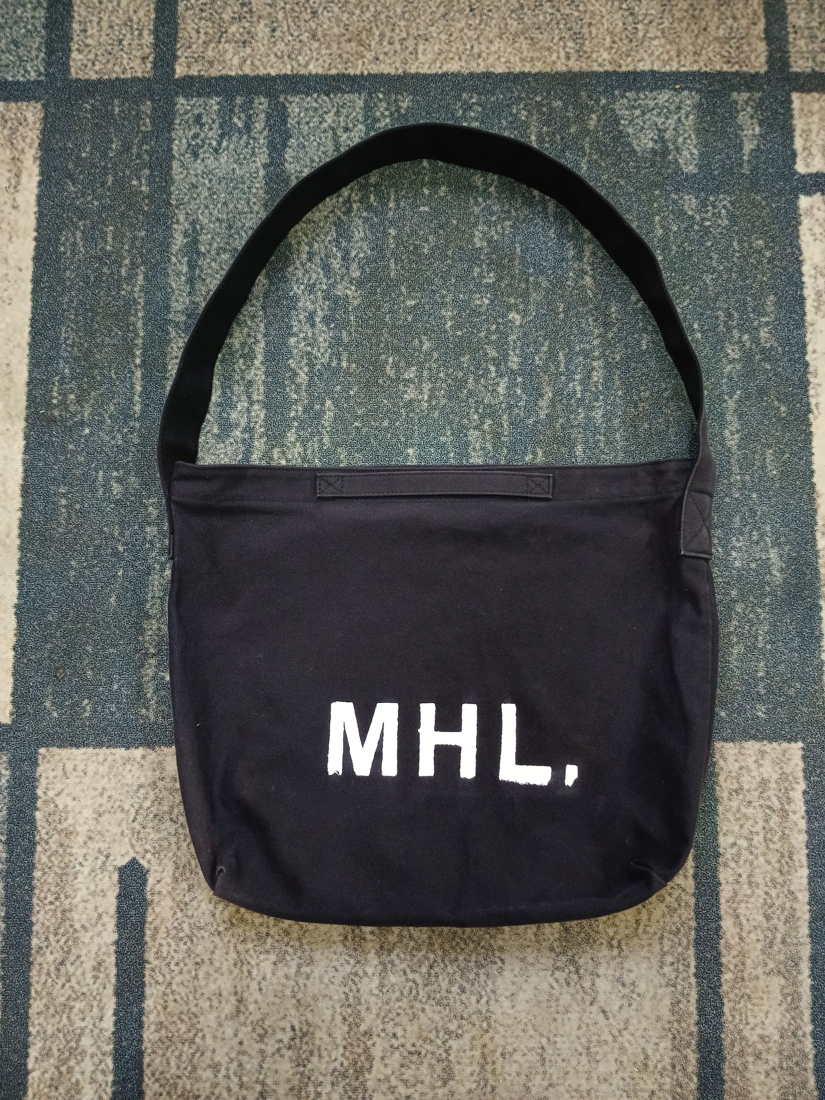Margaret Howell MHL SPELLOUT CANVAS COTTON CROSSBODY/SLING BAG Size ONE SIZE - 2 Thumbnail