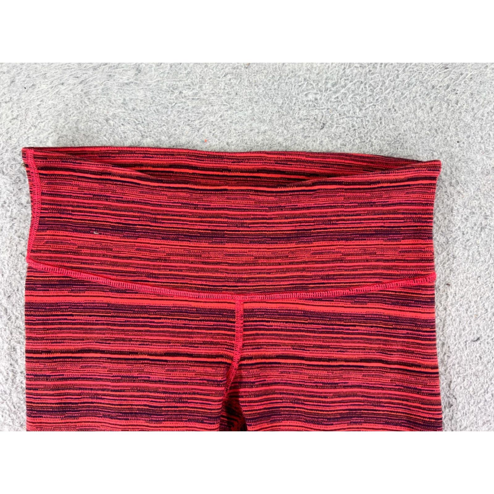 Lululemon Lululemon Wunder Under Pants Womens 4 Pink Stripe 21" Yoga Cropped High Rise Leggings with Pockets Cyber Boom Juice Alarming | Activewear Size 27" / US 4 / IT 40 - 4 Thumbnail