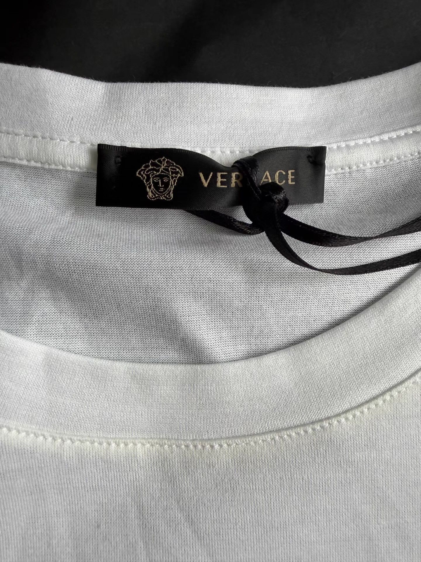Versace Versace Men's Rhinestone T-shirt Ｑ23 Size US M / EU 48-50 / 2 - 2 Thumbnail