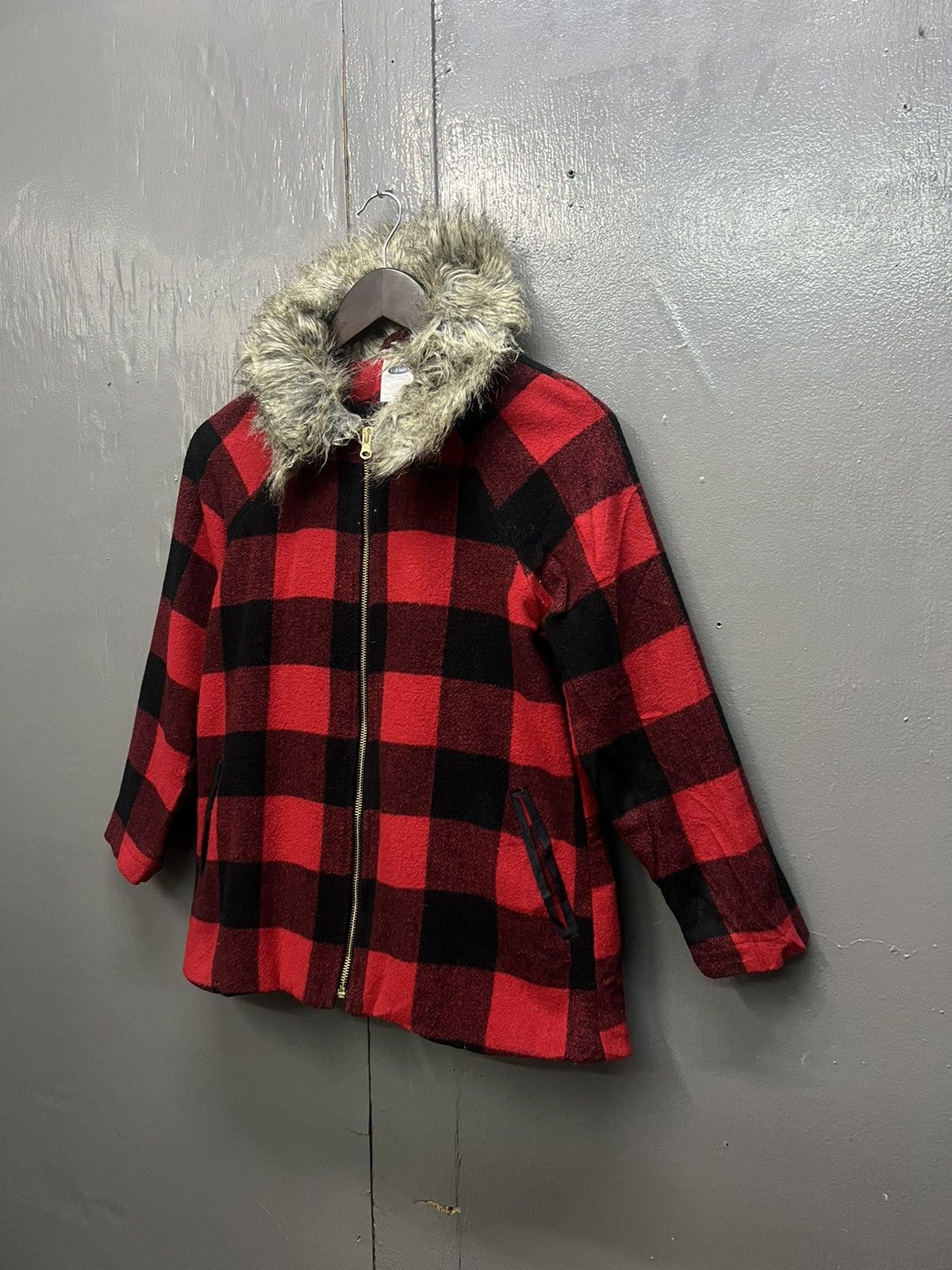 Old Navy Old Navy Red Plaid Faux Fur Collar Jacket Size S / US 4 / IT 40 - 2 Thumbnail