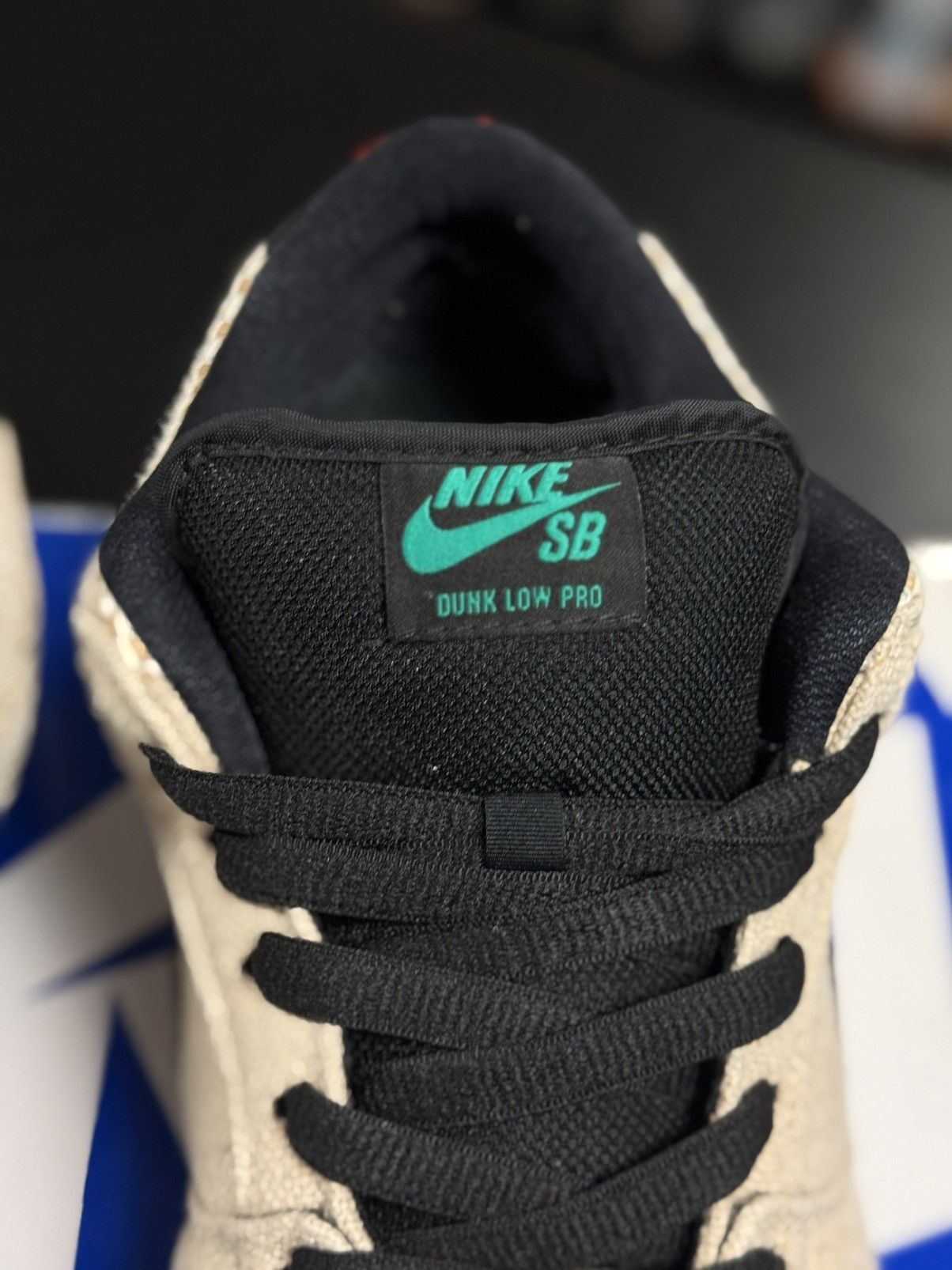 Nike Size 11 - Nike SB Dunk Low Hemp 420 (313170-206) 2016 Size US 11 / EU 44 - 10 Thumbnail