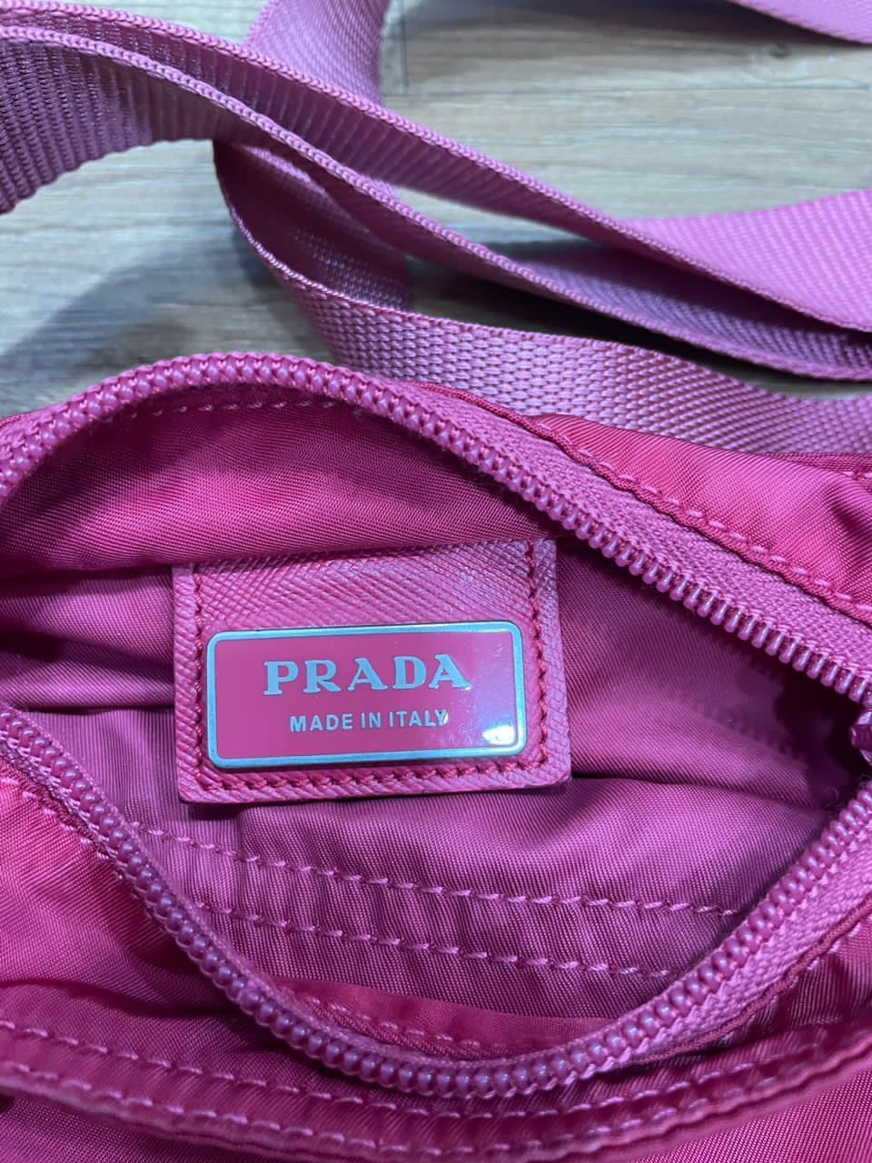 Prada Authentic Prada Tessuto Nyalon Crossbody Sling Bag Size ONE SIZE - 6 Thumbnail