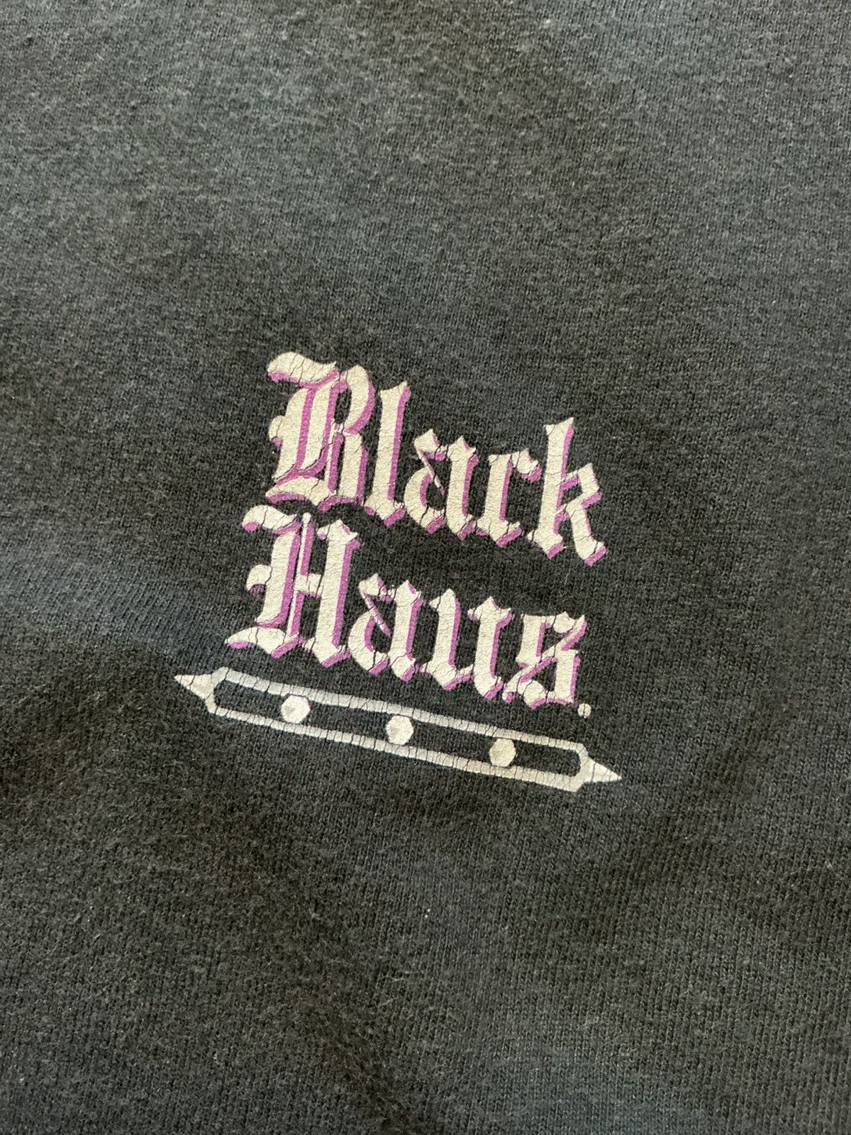 Vintage Vintage Black Haus Rules Liquor Alcohol Spiked Drink T-Shirt Size US M / EU 48-50 / 2 - 7 Thumbnail