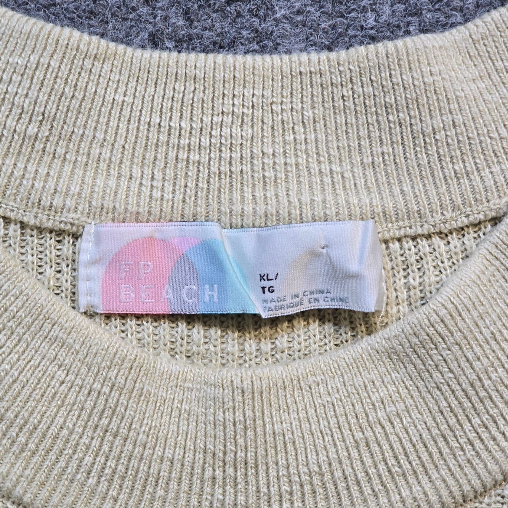 Free People VINTAGE Free People Top Womens Size XL Beige Textured Oversized Boxy Long Sleeve Basic Size XL / US 12-14 / IT 48-50 - 4 Thumbnail