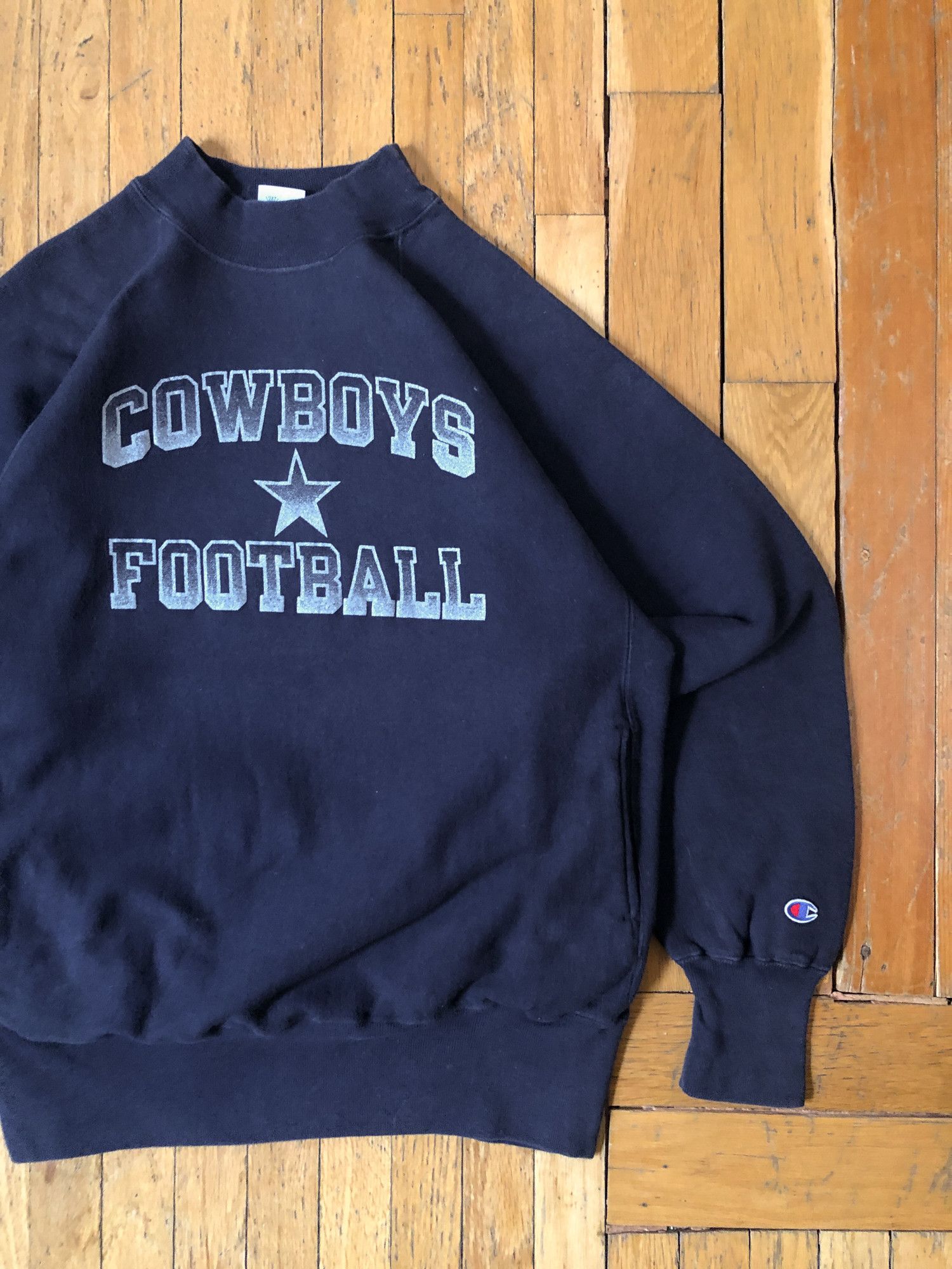 Vintage selling 80s Dallas Cowboys Champion Reverse Weave Sz Large