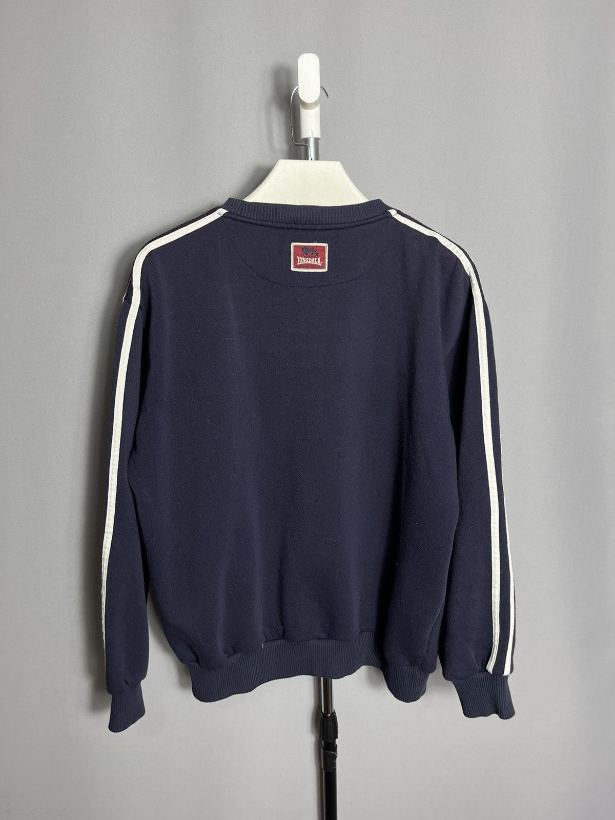 Lonsdale Lonsdale London vintage mens sweatshirt sportswear Size US XL / EU 56 / 4 - 4 Thumbnail