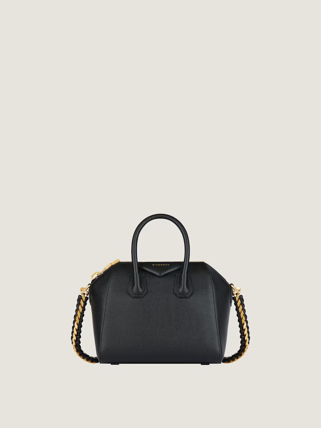 Givenchy o1w1db10126 Size: One Size / Bag in Black Size ONE SIZE - 1 Thumbnail