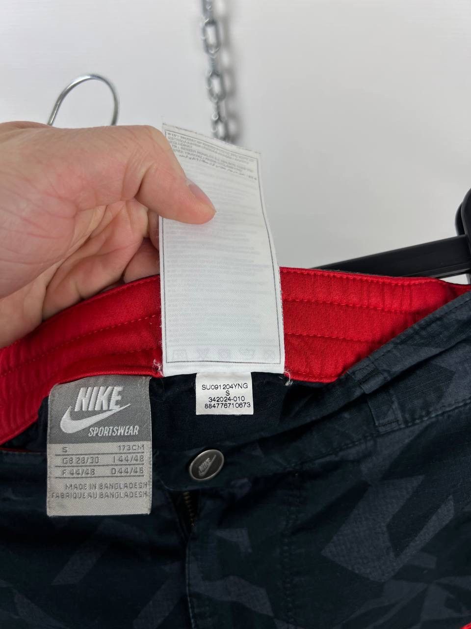 Nike Nike vintage cargo shorts size 30 S Size US 30 / EU 46 - 4 Thumbnail