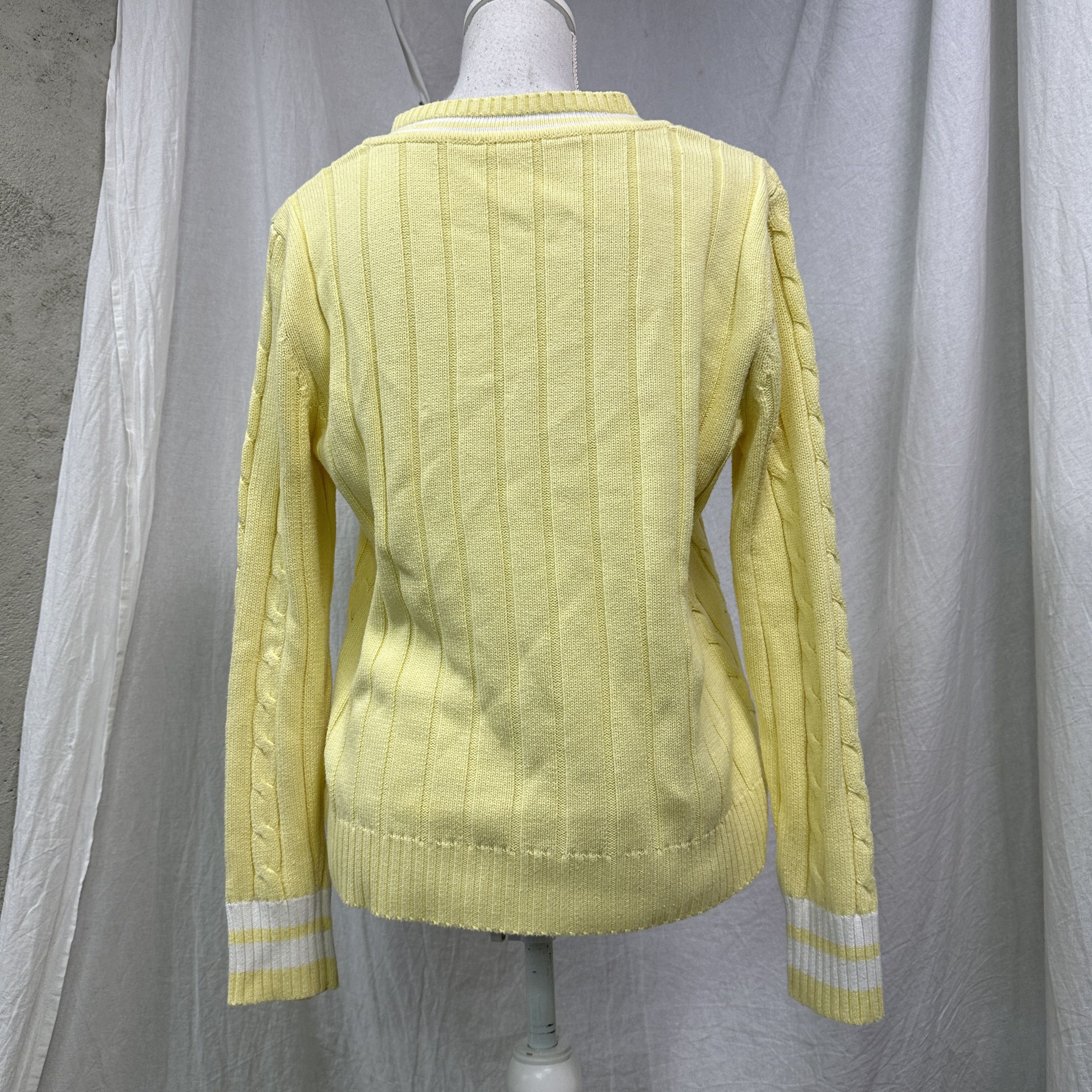 Vintage Vintage Butter Yellow Pleated Preppy Sweatshirt 00s Size L / US 10 / IT 46 - 3 Thumbnail