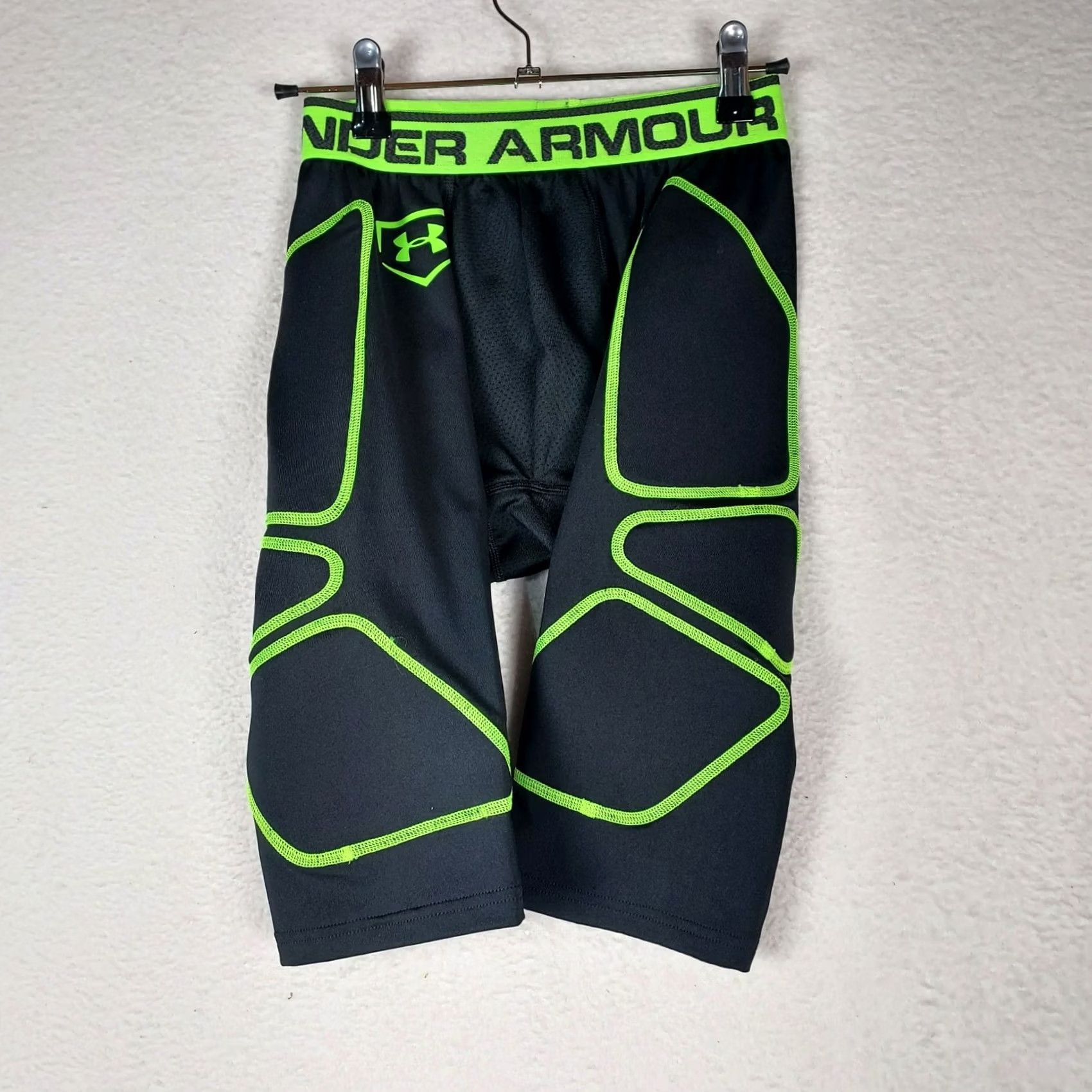 Under Armour Under Armour HeatGear Compression Shorts Mens Small Black Green GameDay Size US 29 - 2 Thumbnail