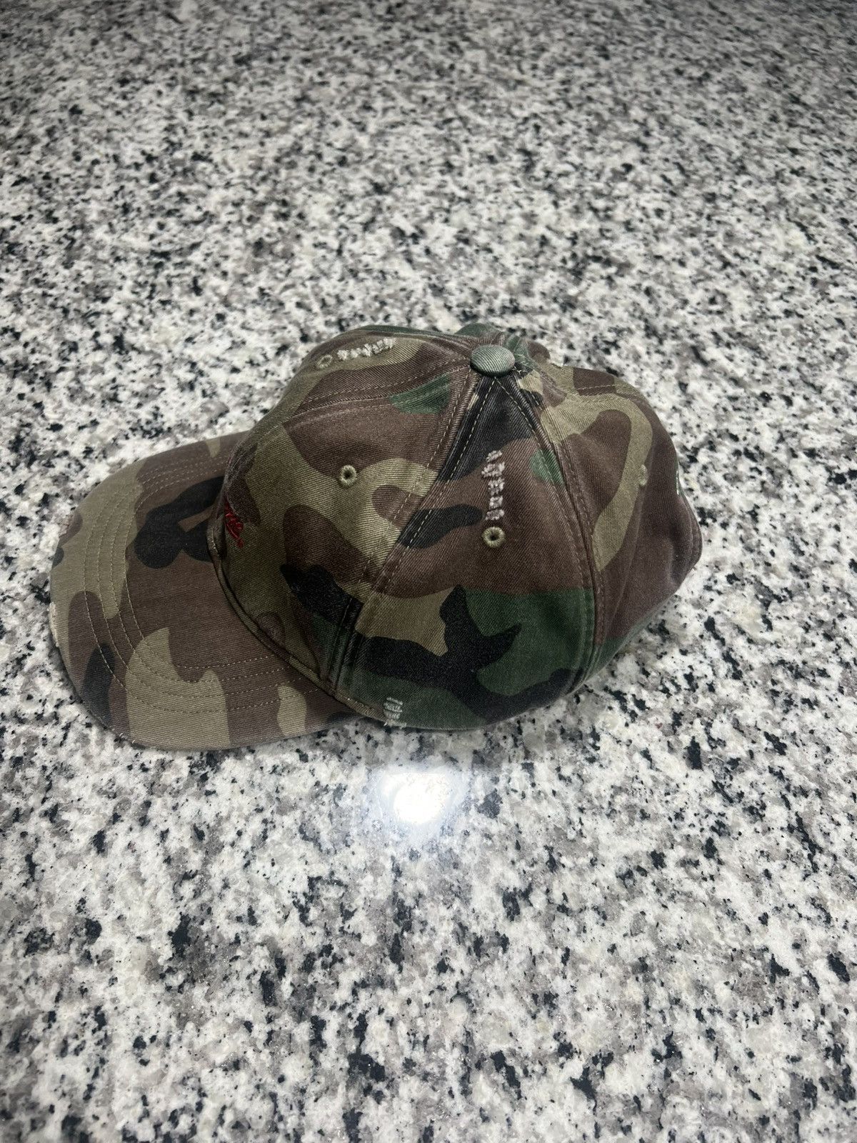 Supreme Supreme Distressed Script 6-Panel Size ONE SIZE - 2 Thumbnail