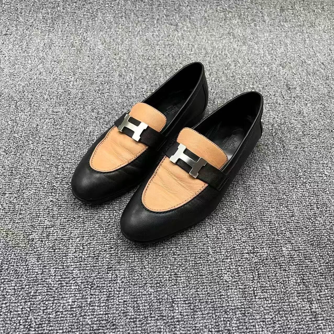 Hermes Hermes H Logo Spliced Loafers Size US 6 / IT 36 - 1 Thumbnail