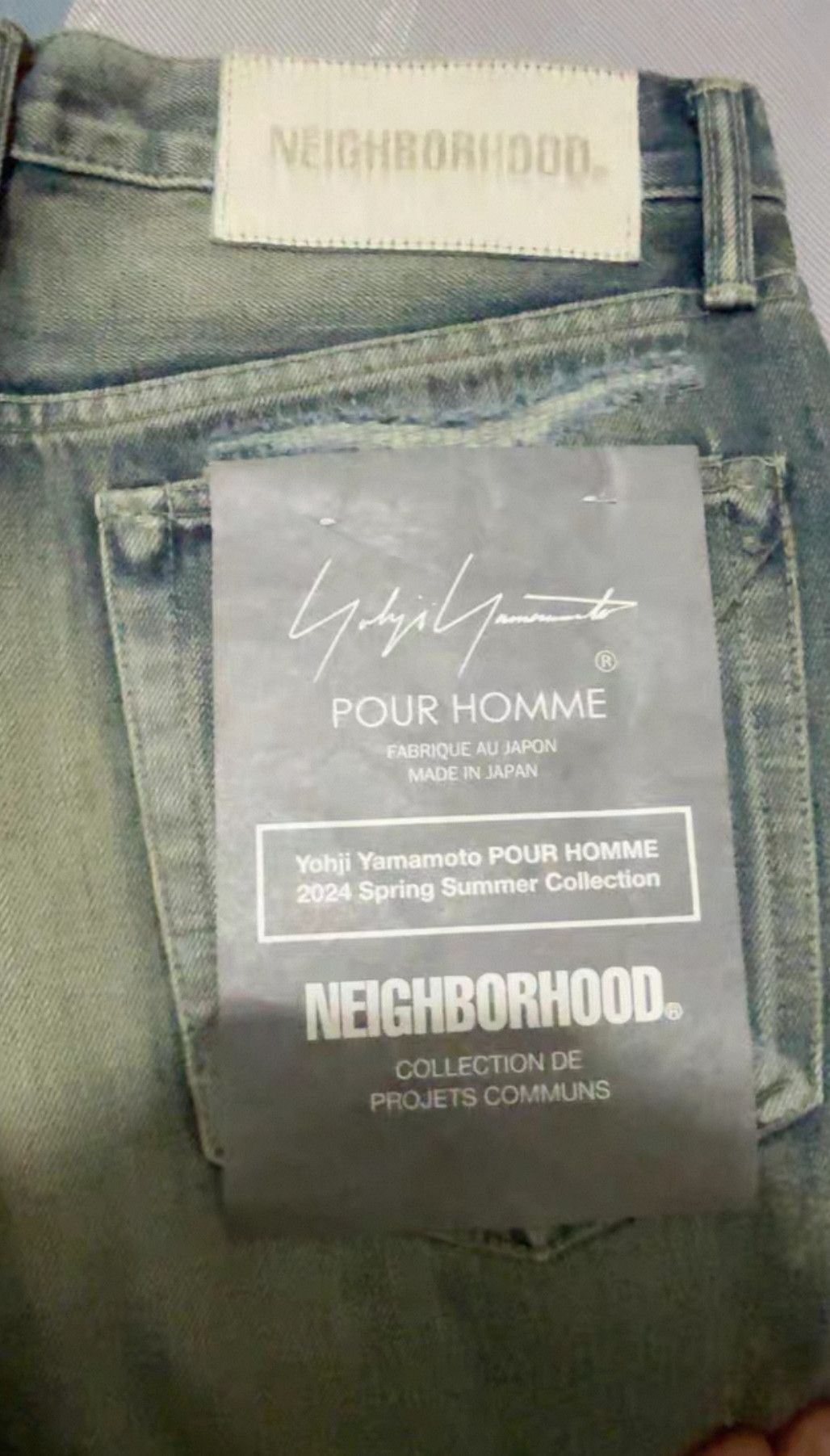 Neighborhood Neighborhood size m Distressed Slashed Washed Jeans Size US 30 / EU 46 - 3 Thumbnail