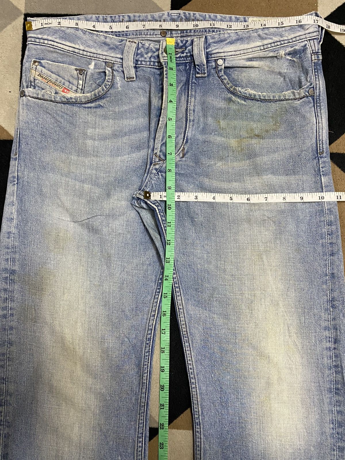 Diesel Vtg Diesel Larkee Faded Wash Butterfly Botton Loose Jeans Size US 34 / EU 50 - 25 Thumbnail