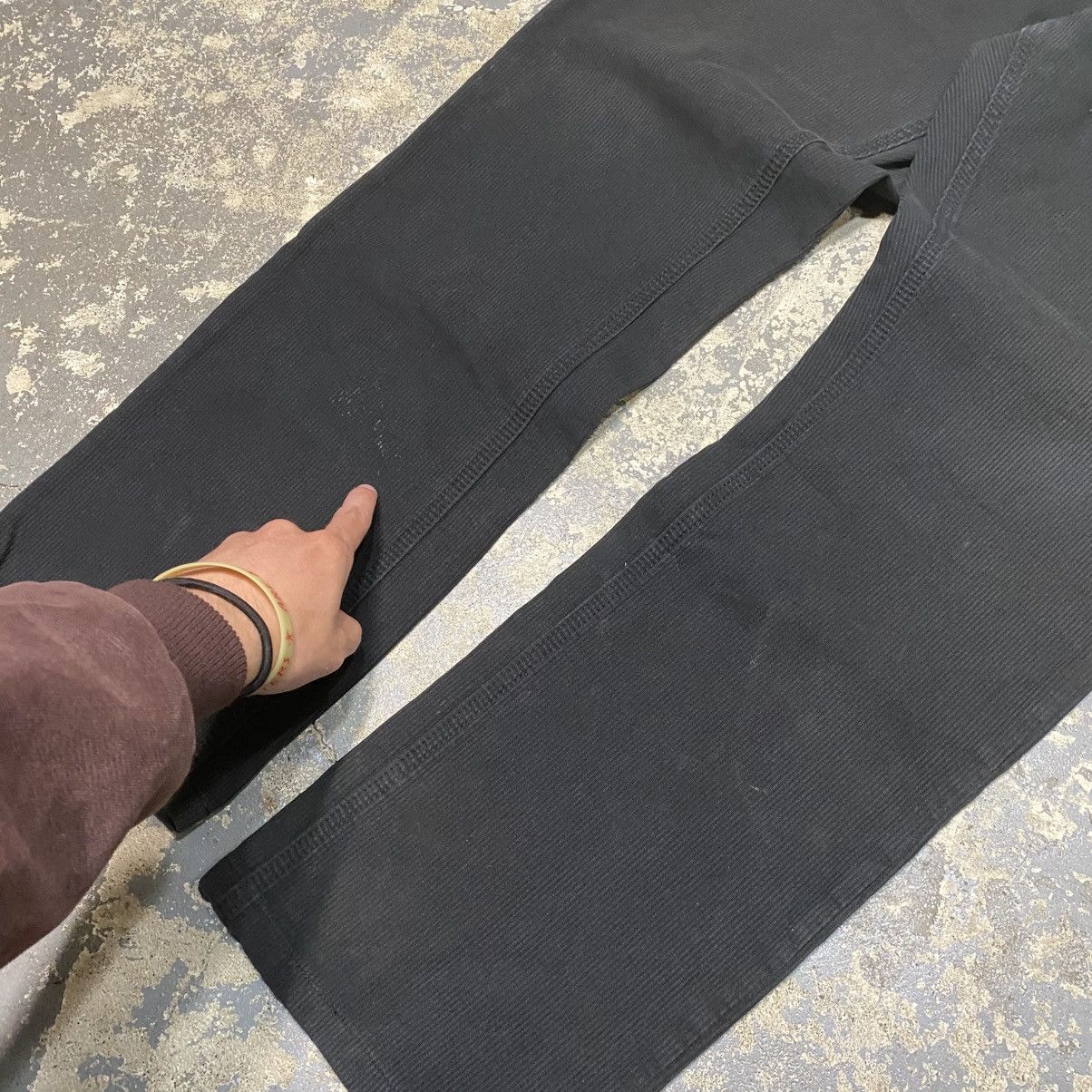 John Varvatos × Vintage Vintage John Varvatos Corduroy Black Archive Pants Size US 37 - 8 Thumbnail