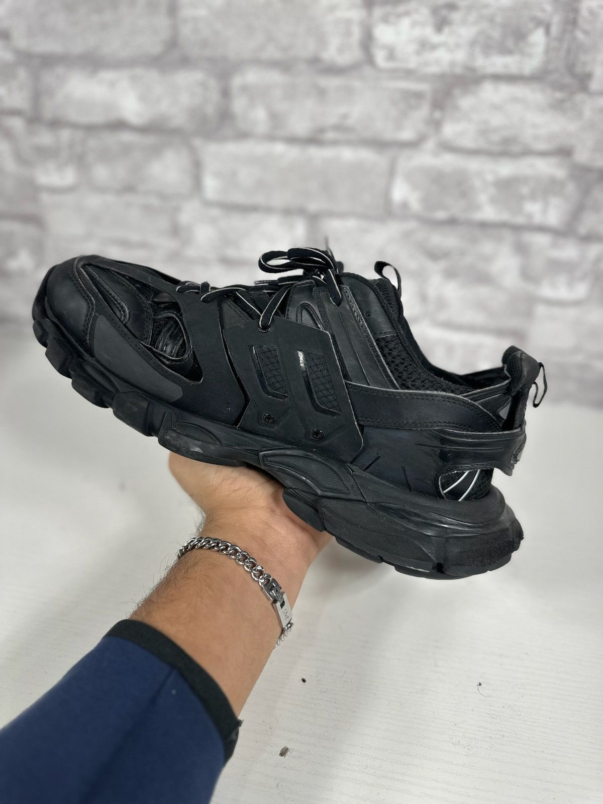 Balenciaga Balenciaga Tracks Size 11US/44EU Size US 11 / EU 44 - 9 Thumbnail