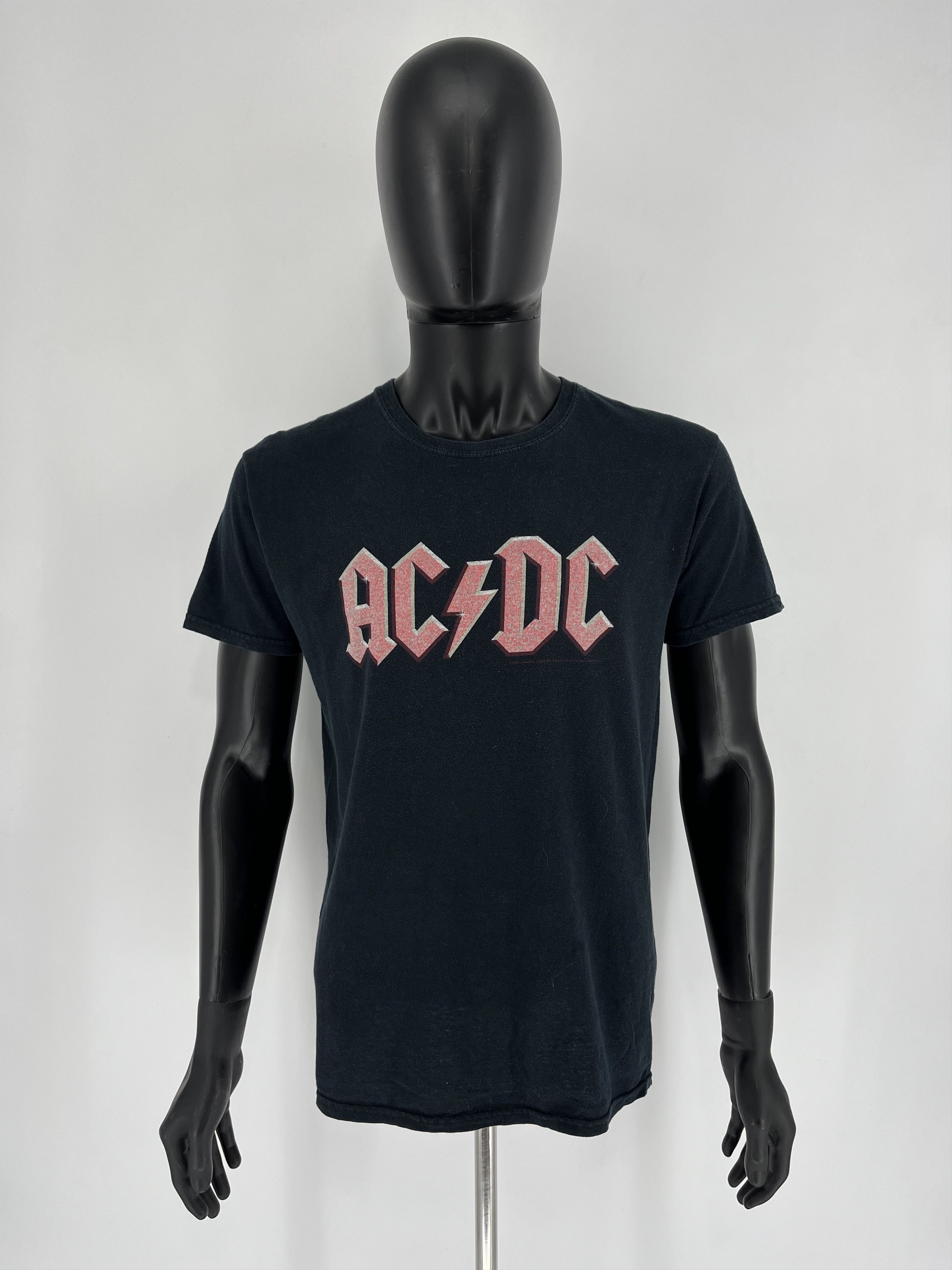 AC/DC Vintage Y2k T Shirt Ac/Dc Tee Big Logo Band Rock Tee Size US M / EU 48-50 / 2 - 3 Thumbnail