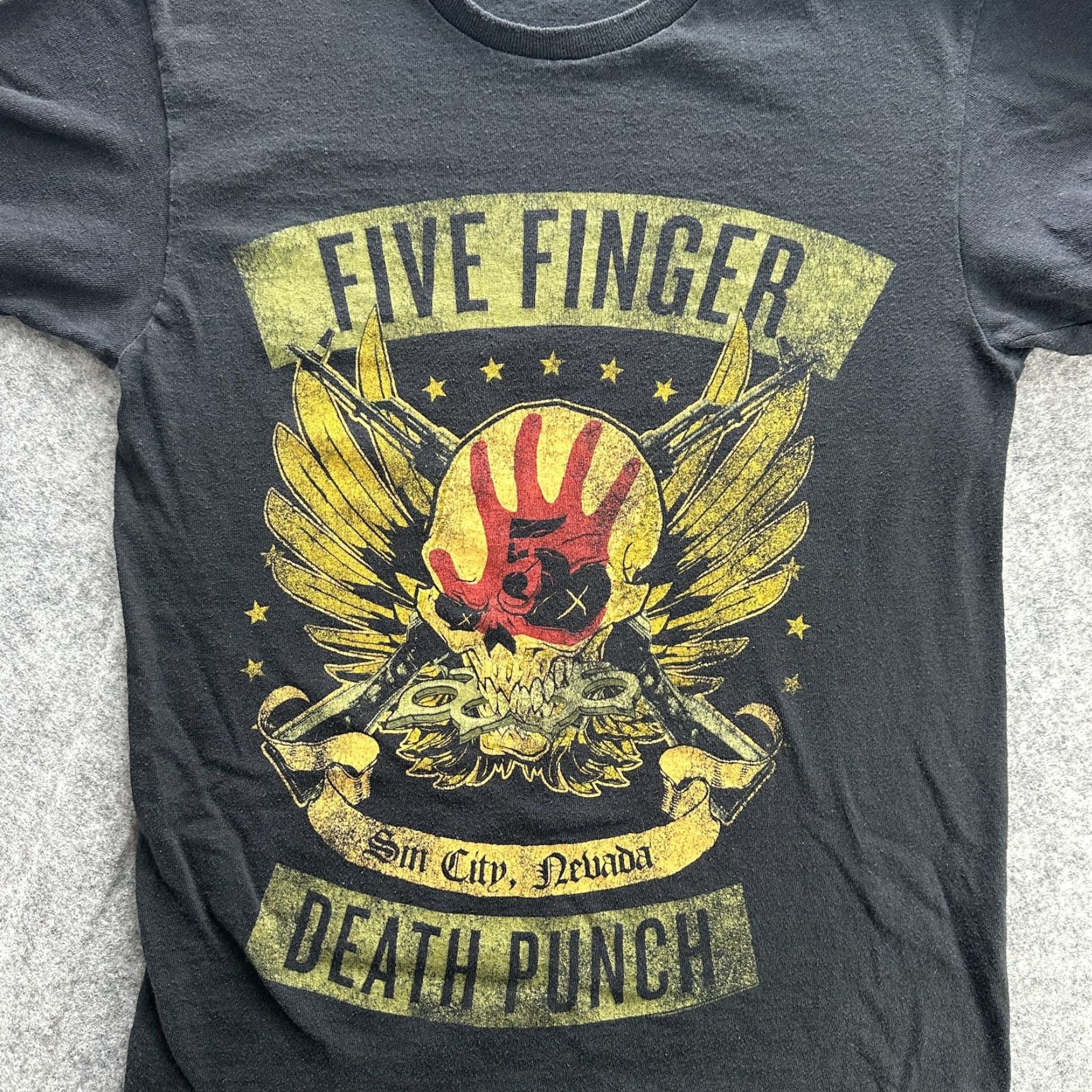 Bravado Five Finger Death Punch Shirt Mens M Black Skull Band Tee Sin City Nevada Rock Size US M / EU 48-50 / 2 - 2 Thumbnail