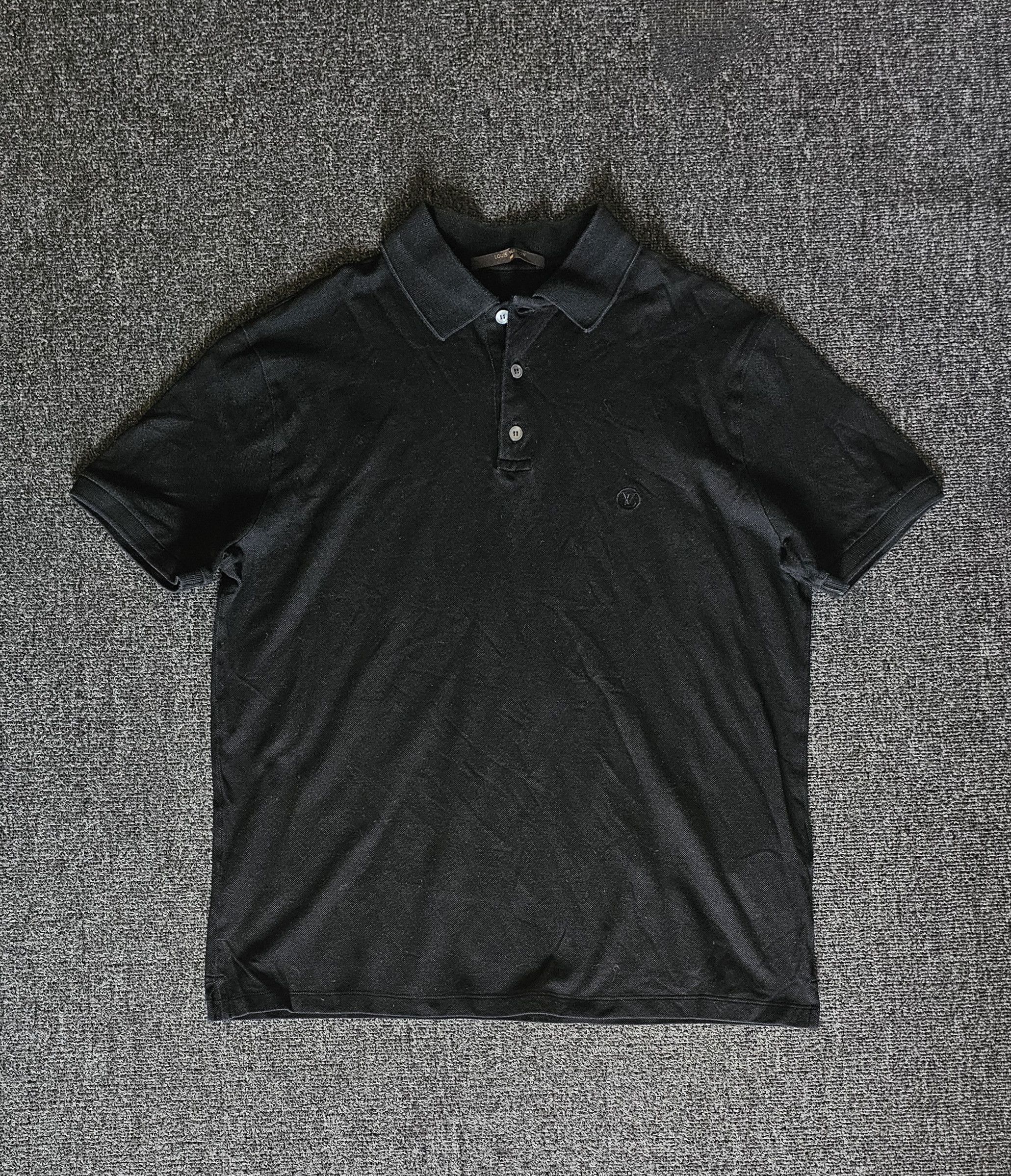 Louis Vuitton Louis Vuitton Men's Black Polo Shirt Size M Size US M / EU 48-50 / 2 - 1 Thumbnail