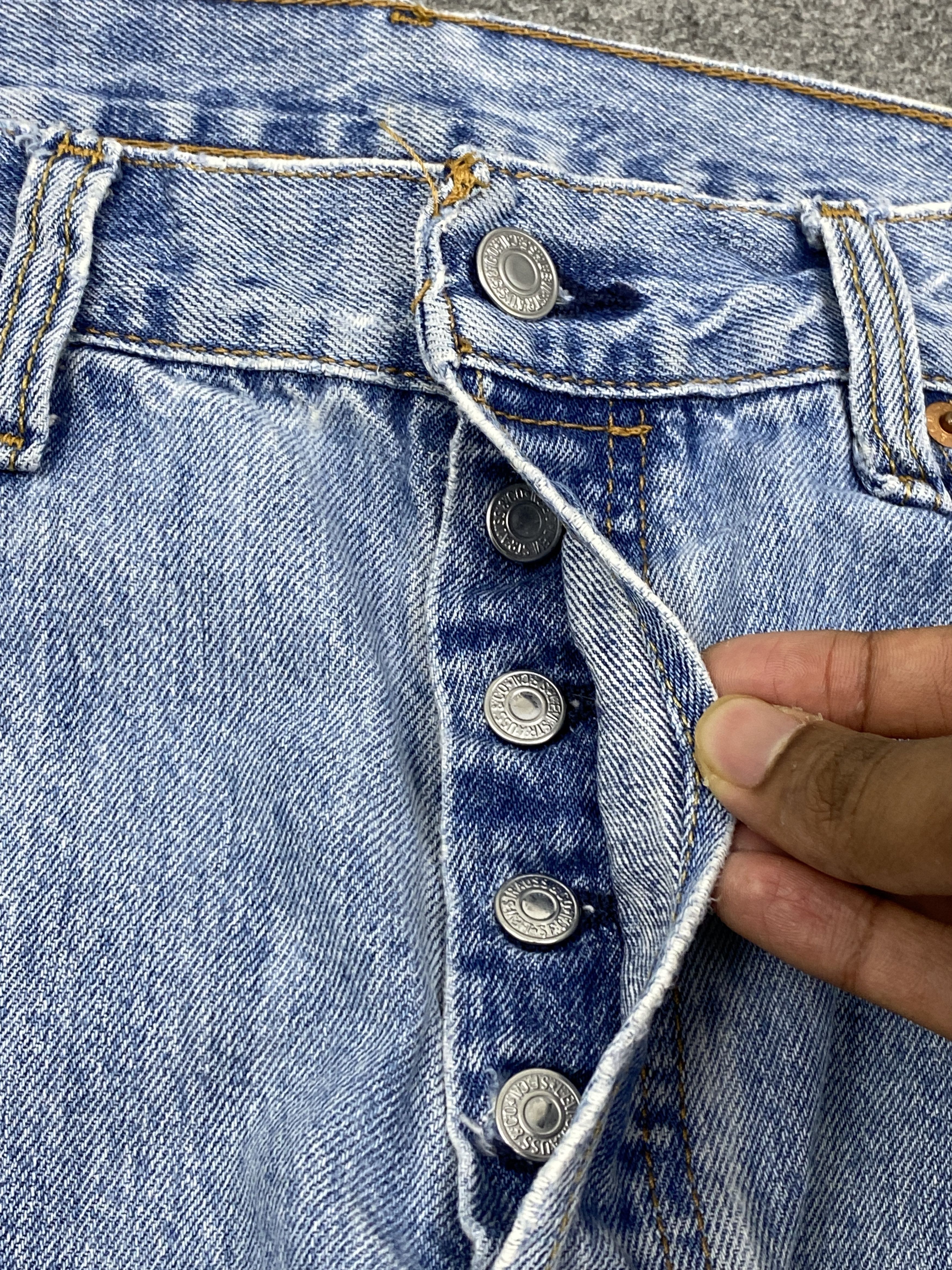 Levi's Vintage Levis 501 Blue Denim Jeans DP2840 Size US 32 / EU 48 - 12 Thumbnail