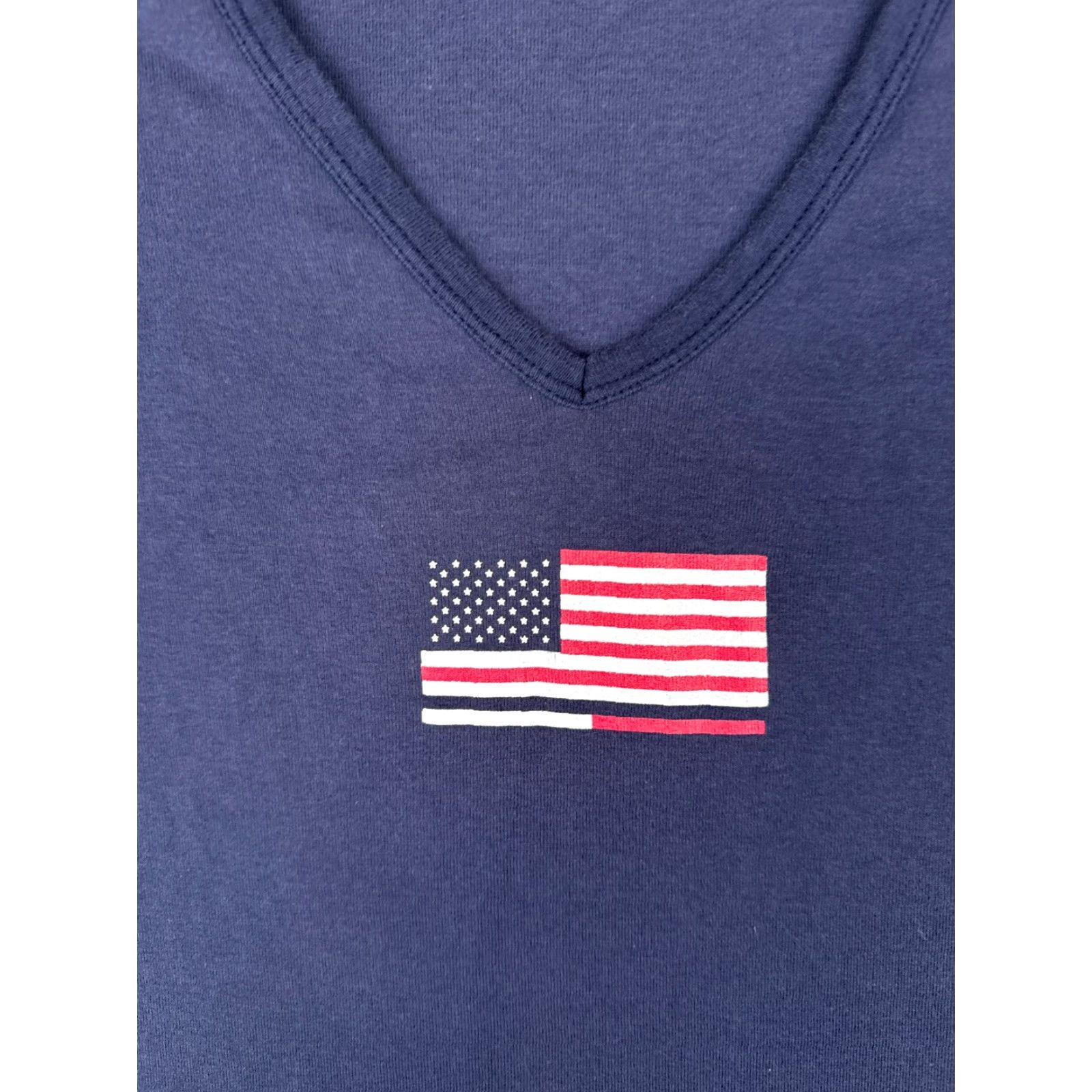 Tommy Hilfiger VINTAGE Tommy Hilfiger Shirt Women L Blue V-Neck Short Sleeve 100% Cotton USA Flag Pink Logo All Seasons Mens Women Girls Amd? Size L / US 10 / IT 46 - 6 Thumbnail
